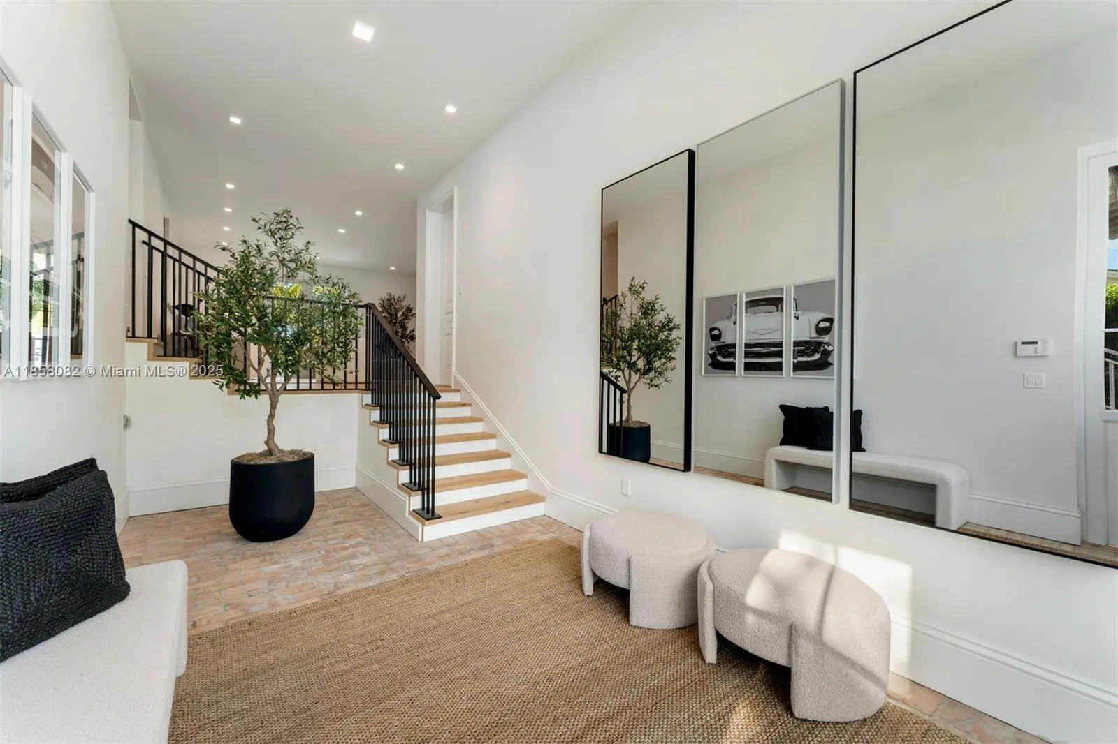 1051 San Pedro Ave