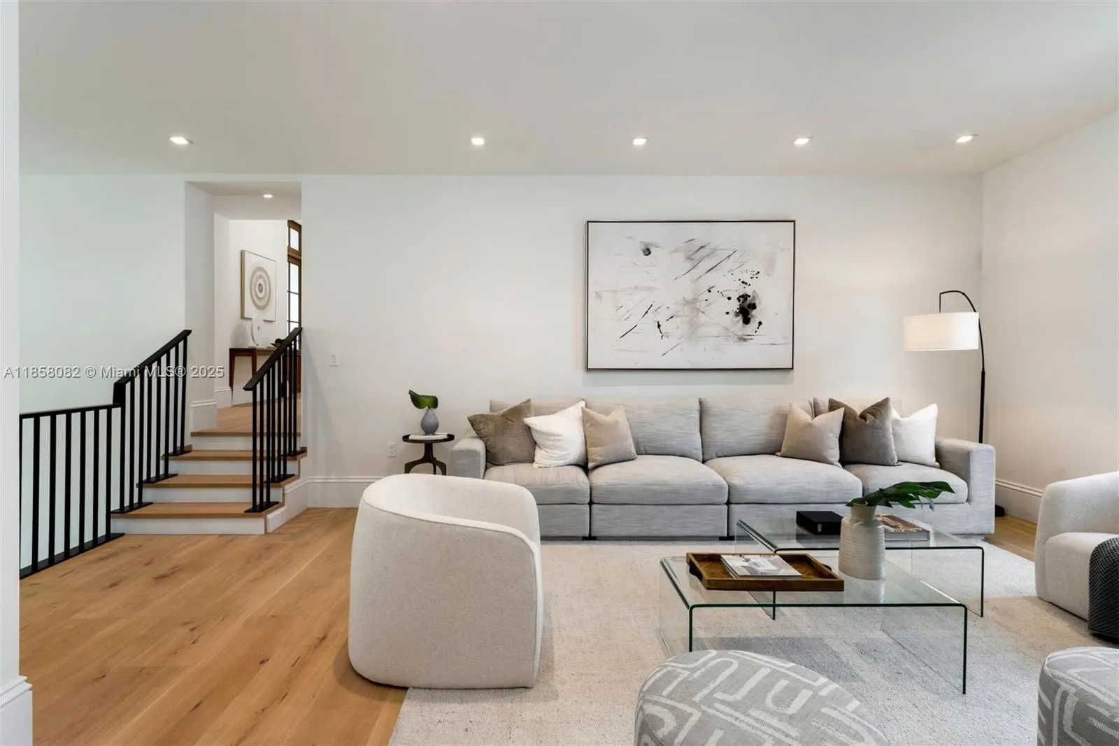 1051 San Pedro Ave
