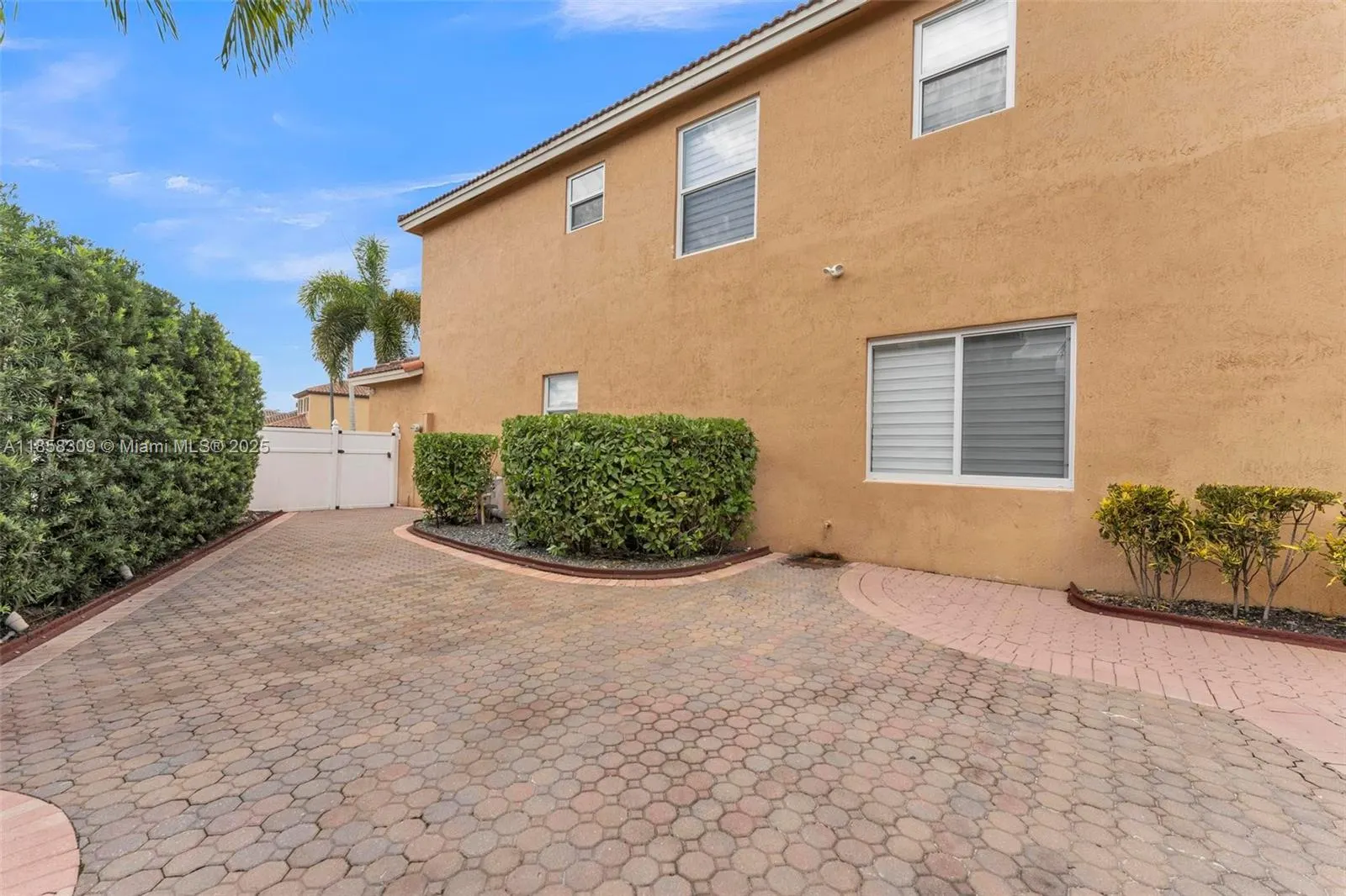 14401 SW 33rd Ct, #0