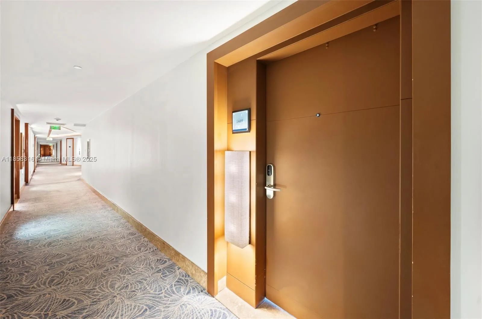 6801 Collins Ave, #Door1409 (deed 1401)