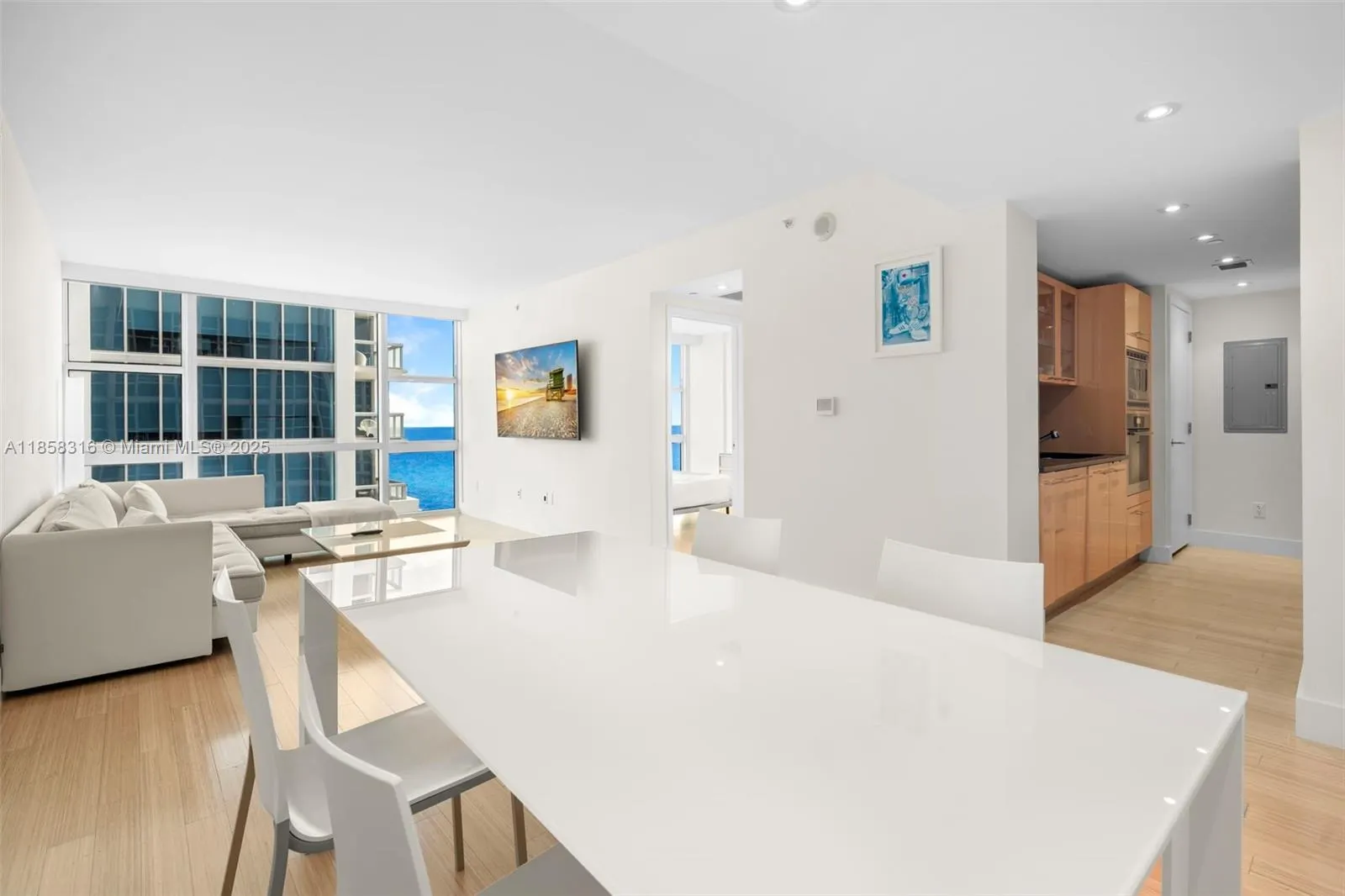 6801 Collins Ave, #Door1409 (deed 1401)