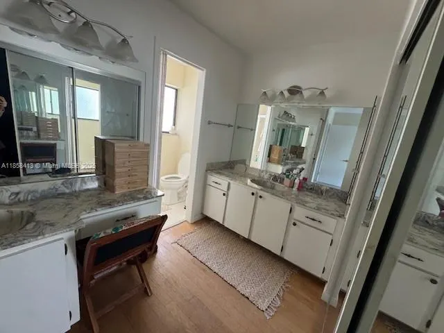 9709 N New River Canal Rd, #207