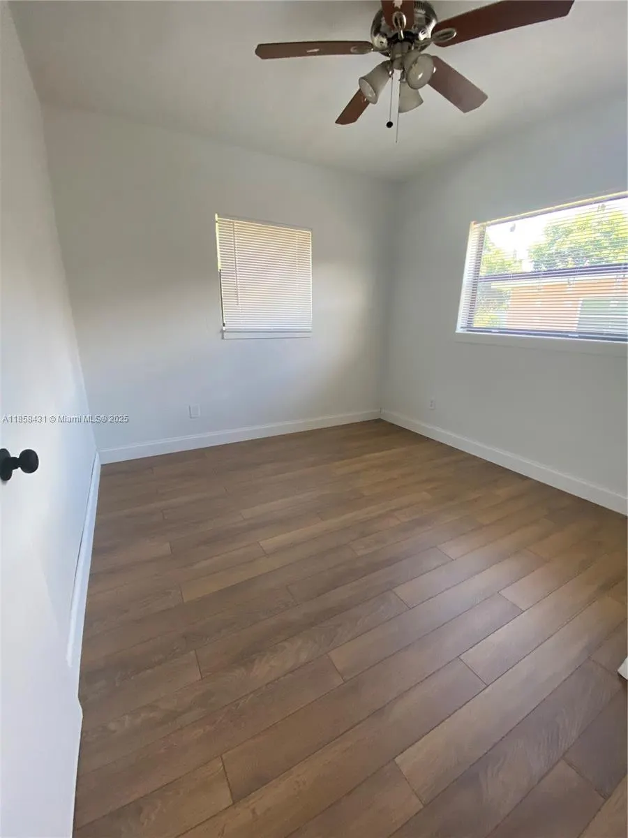 1100 NE 151st Ter