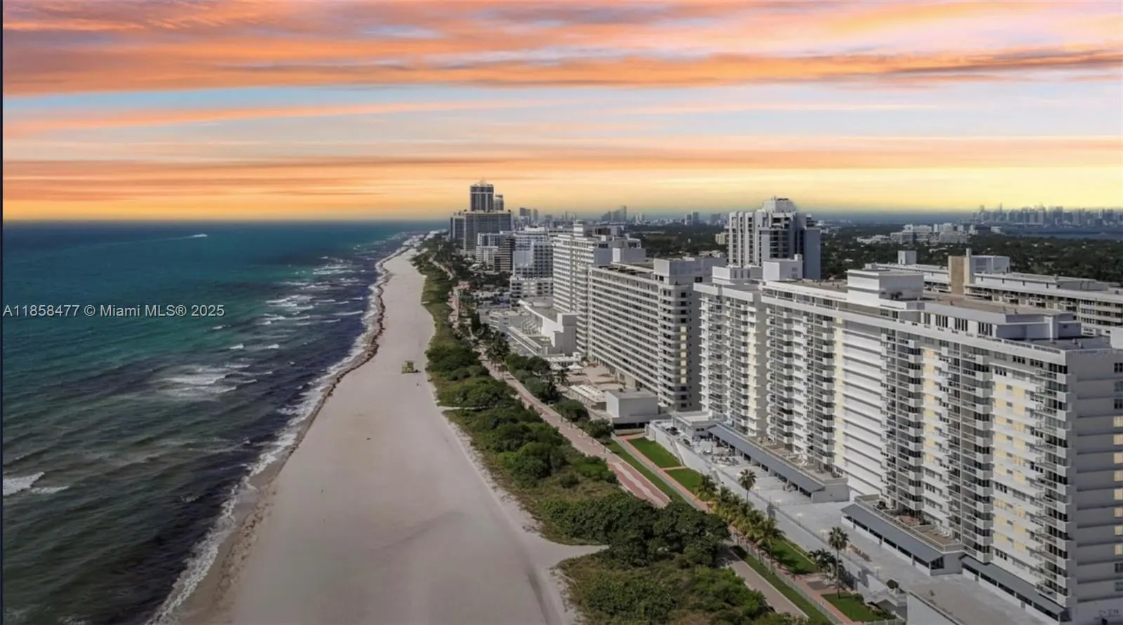 5601 Collins Ave, #820