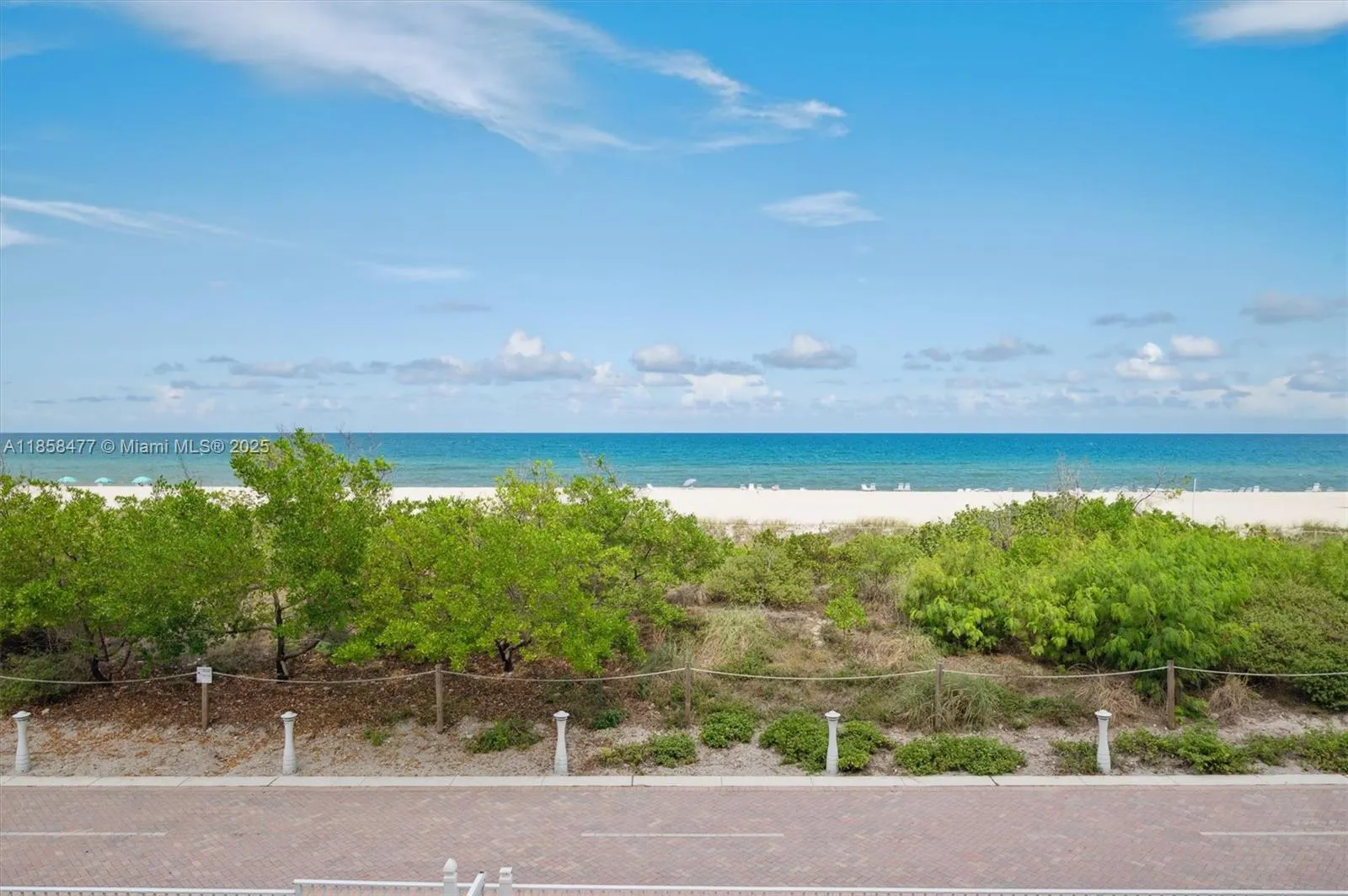 5601 Collins Ave, #820