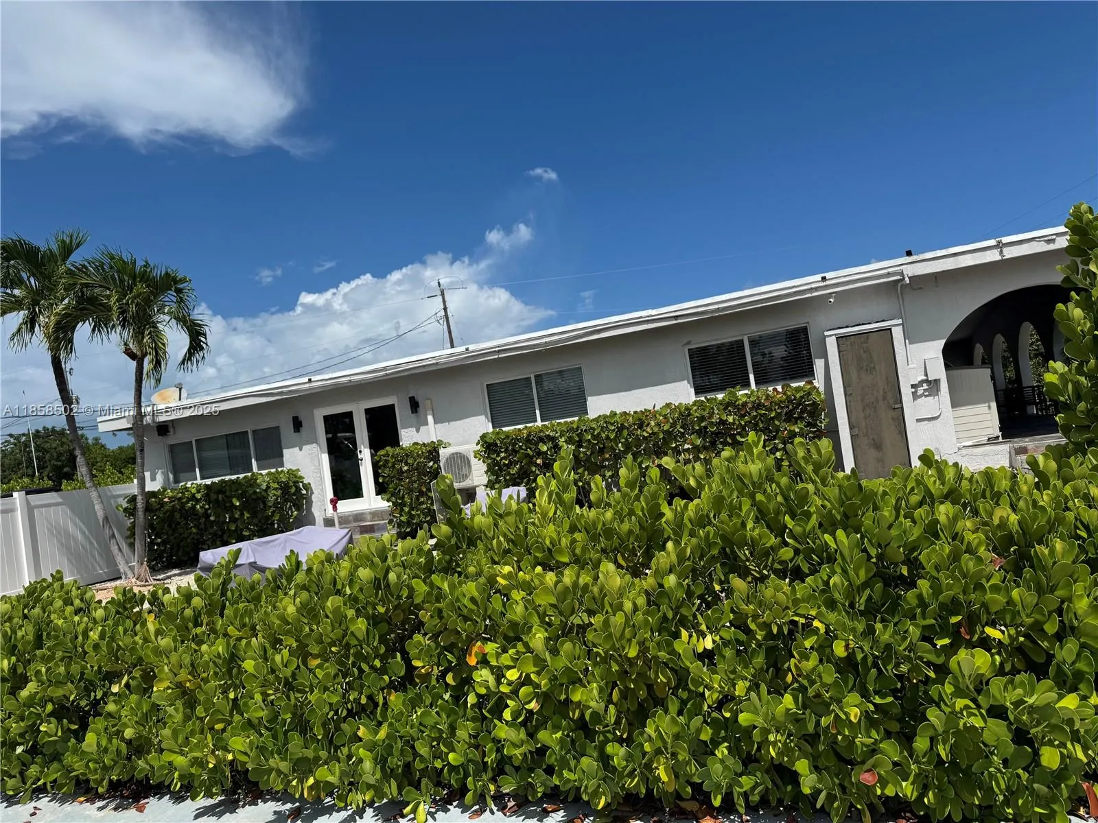 1301 Grouper Dr, #A
