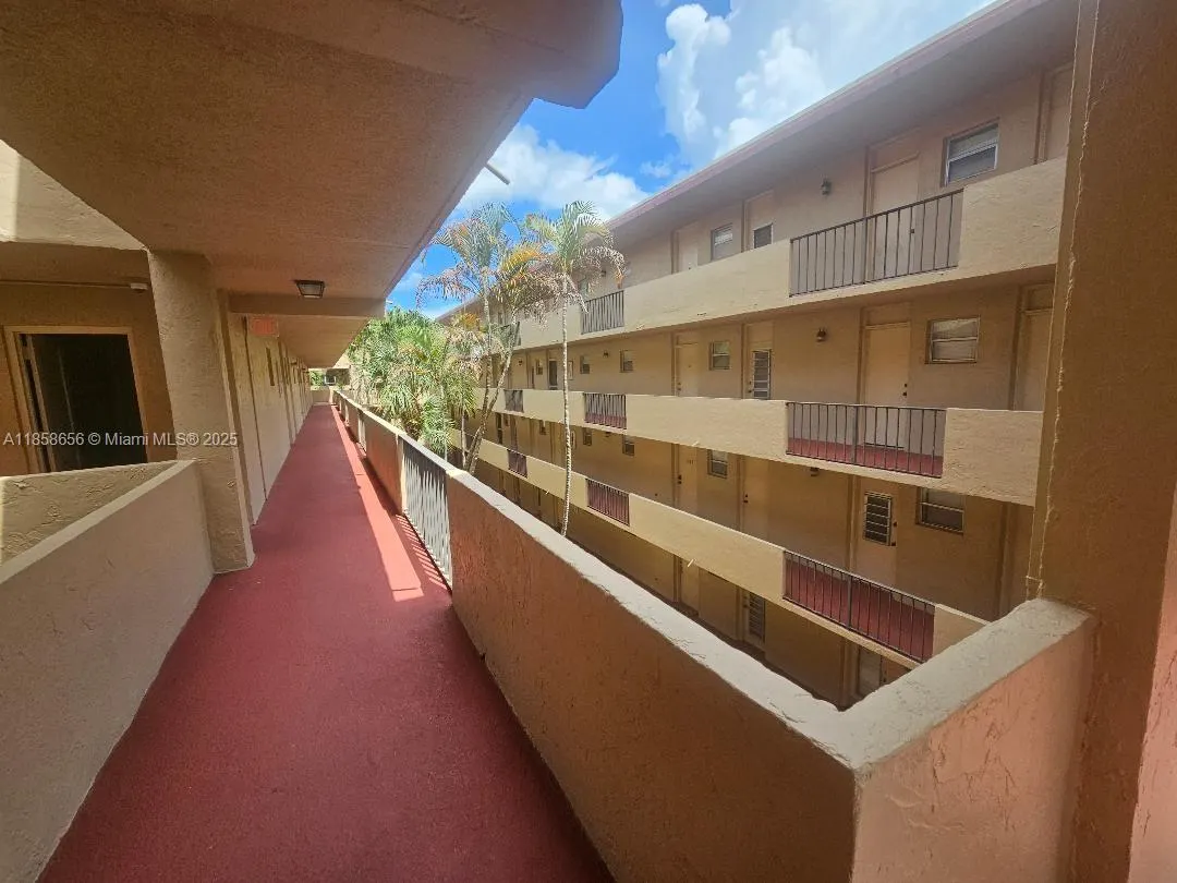 404 NW 68th Ave, #405