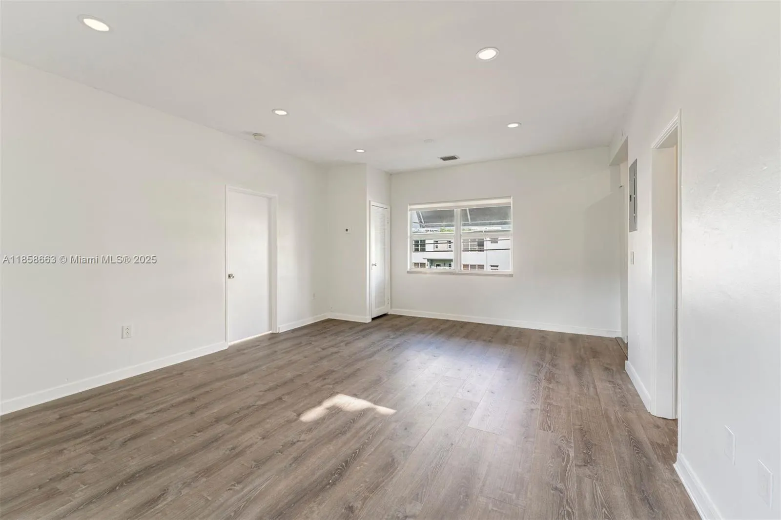 4017 N Meridian Ave, #4017