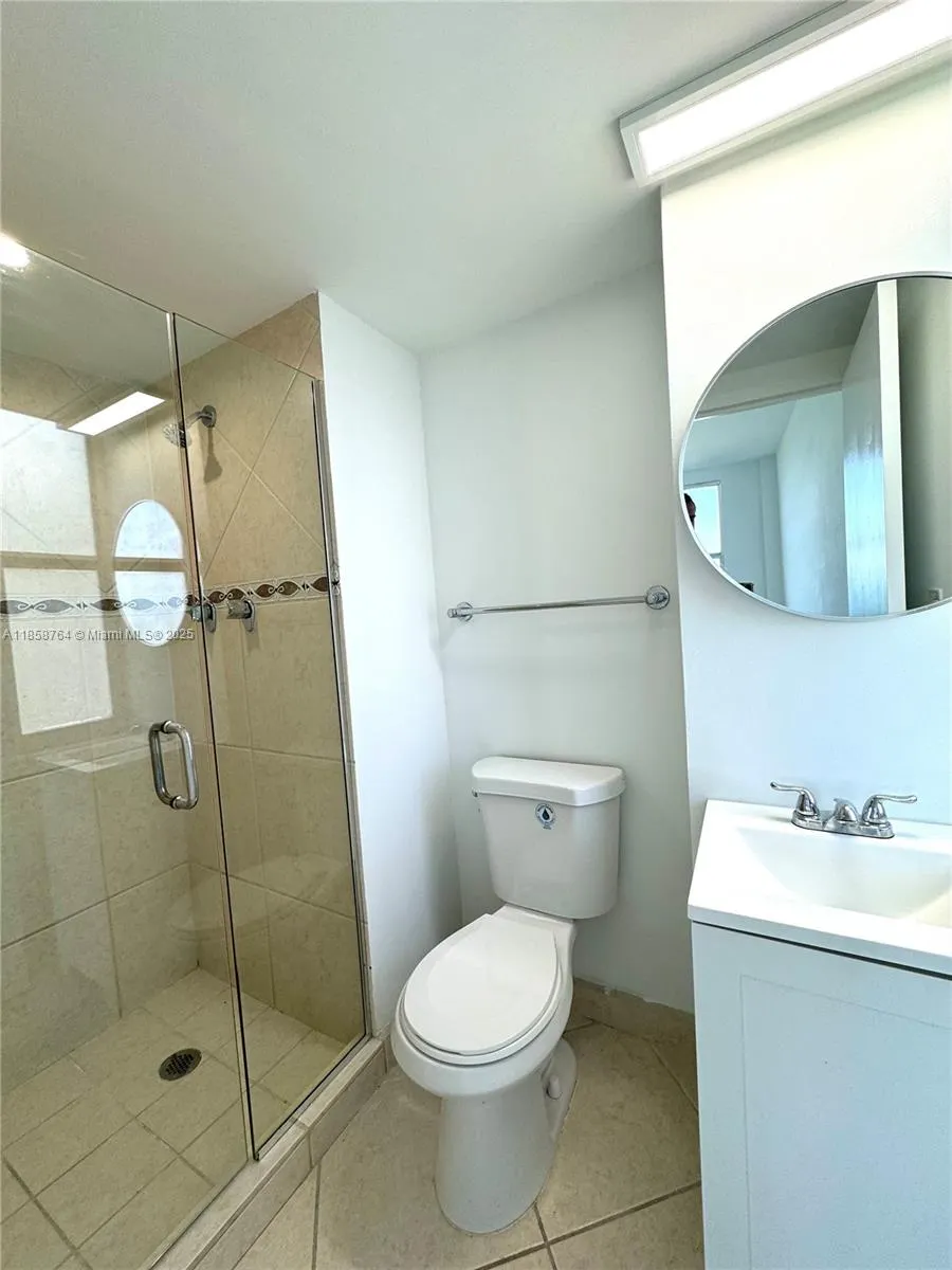 9195 Collins Ave, #801