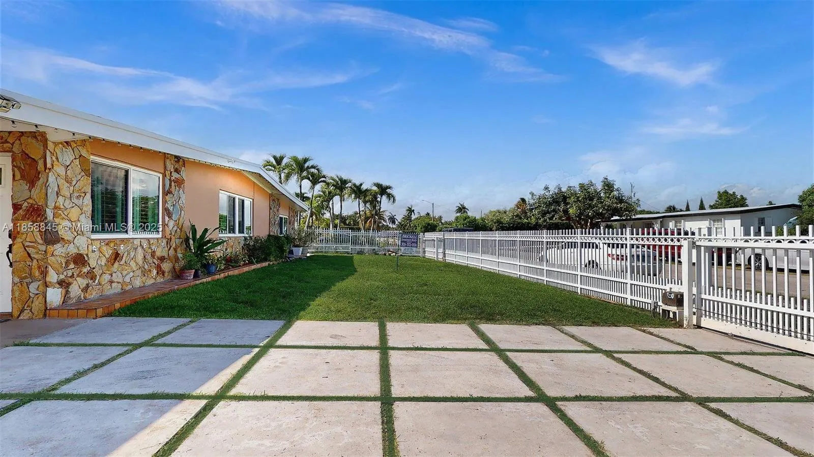 5010 SW 111th Ave