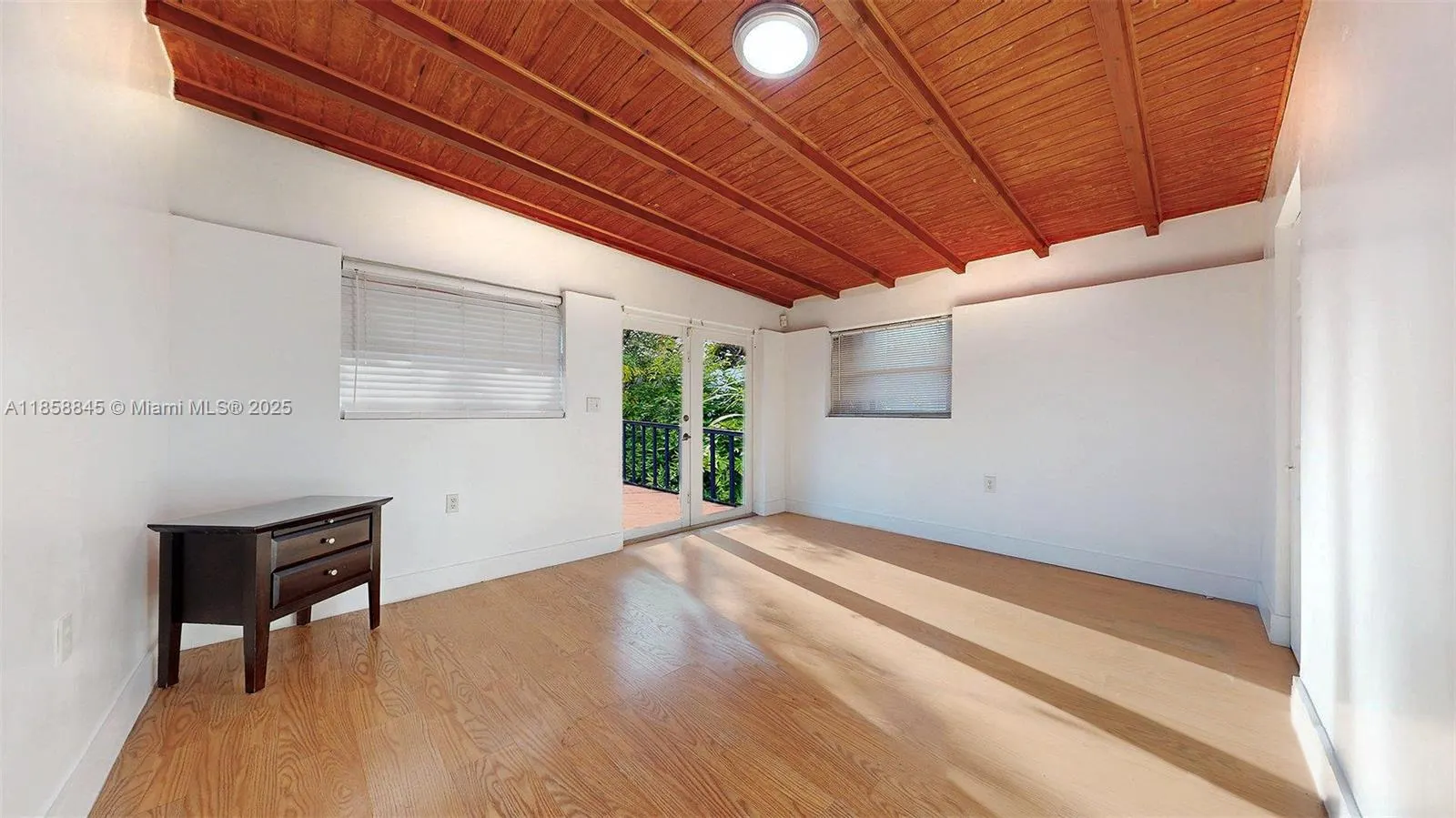 5010 SW 111th Ave
