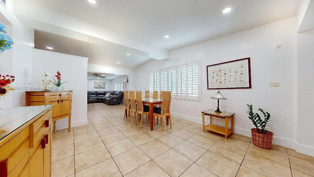 5010 SW 111th Ave