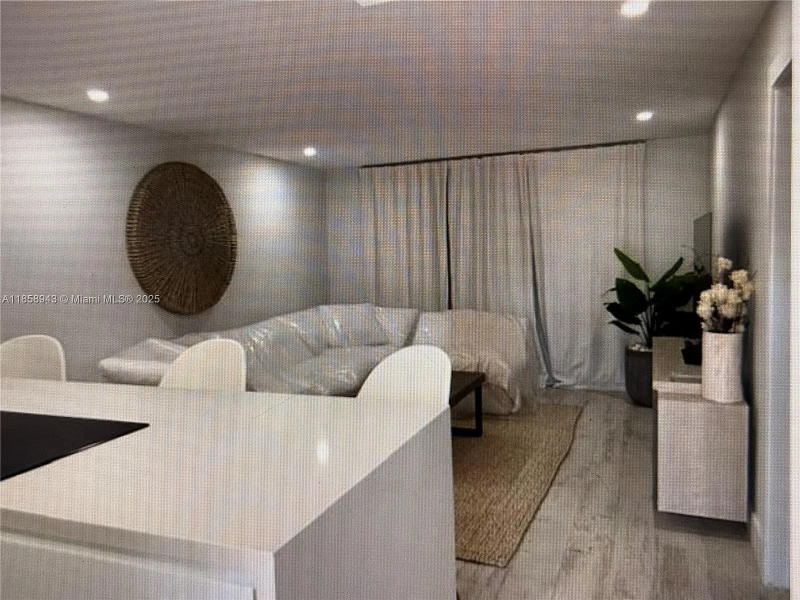 20201 NE 29th Ct, #D109