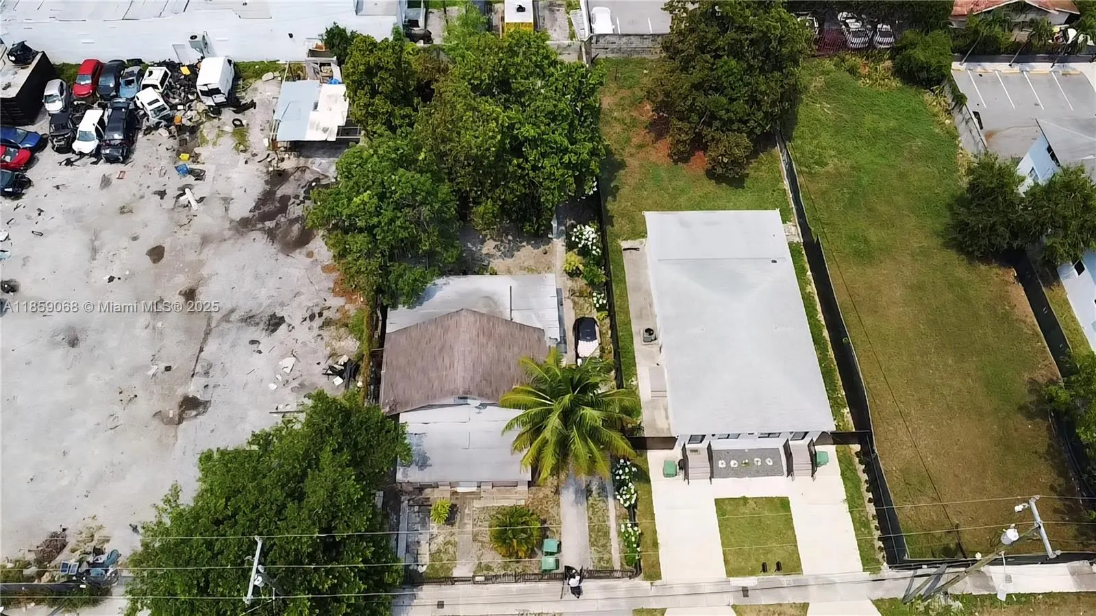 683 NW 30th St