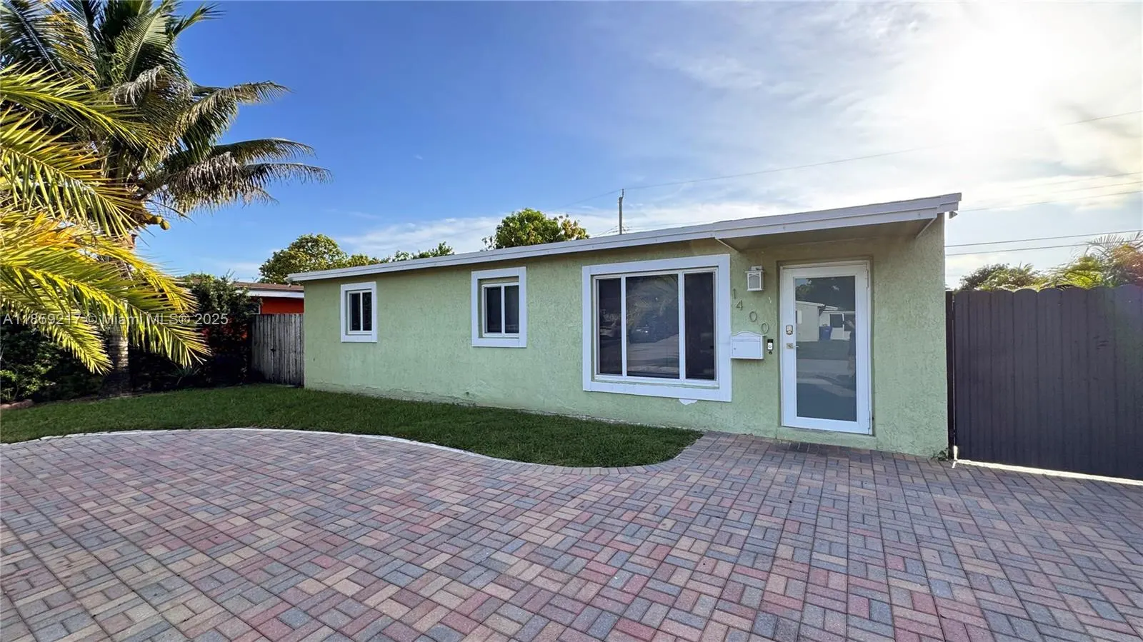 1400 N 70th Way, #1