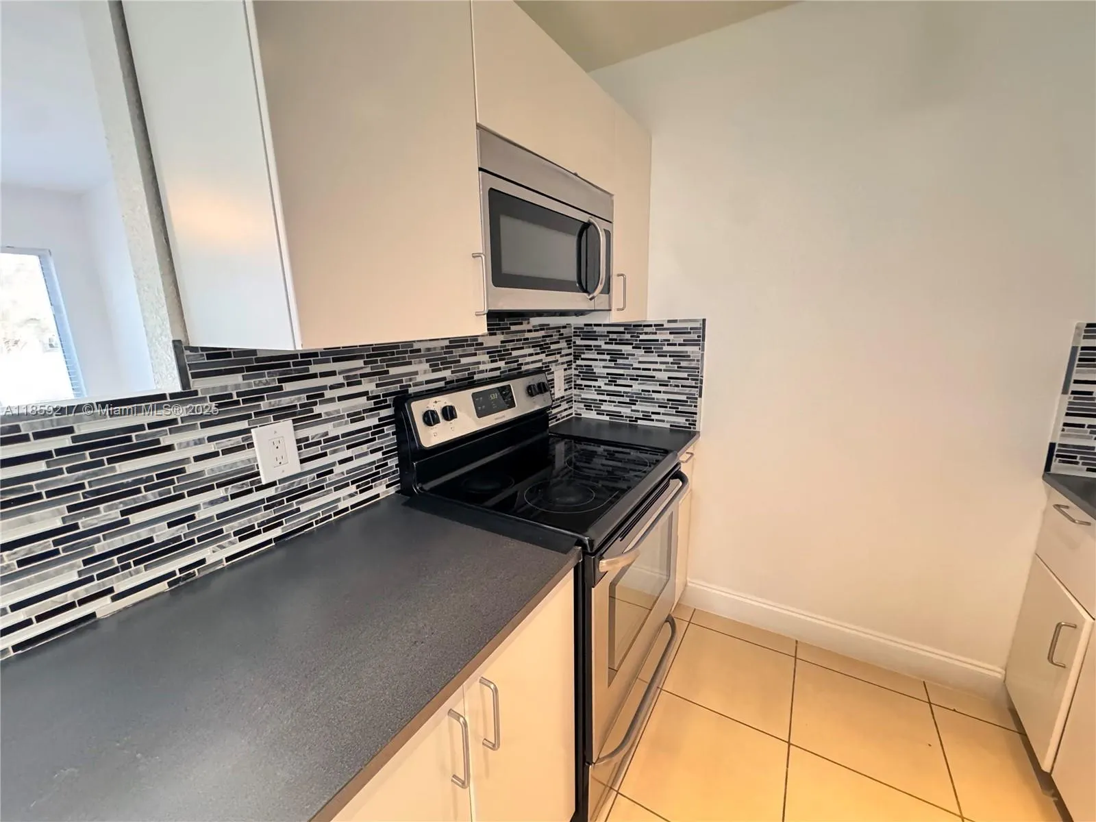 1400 N 70th Way, #1