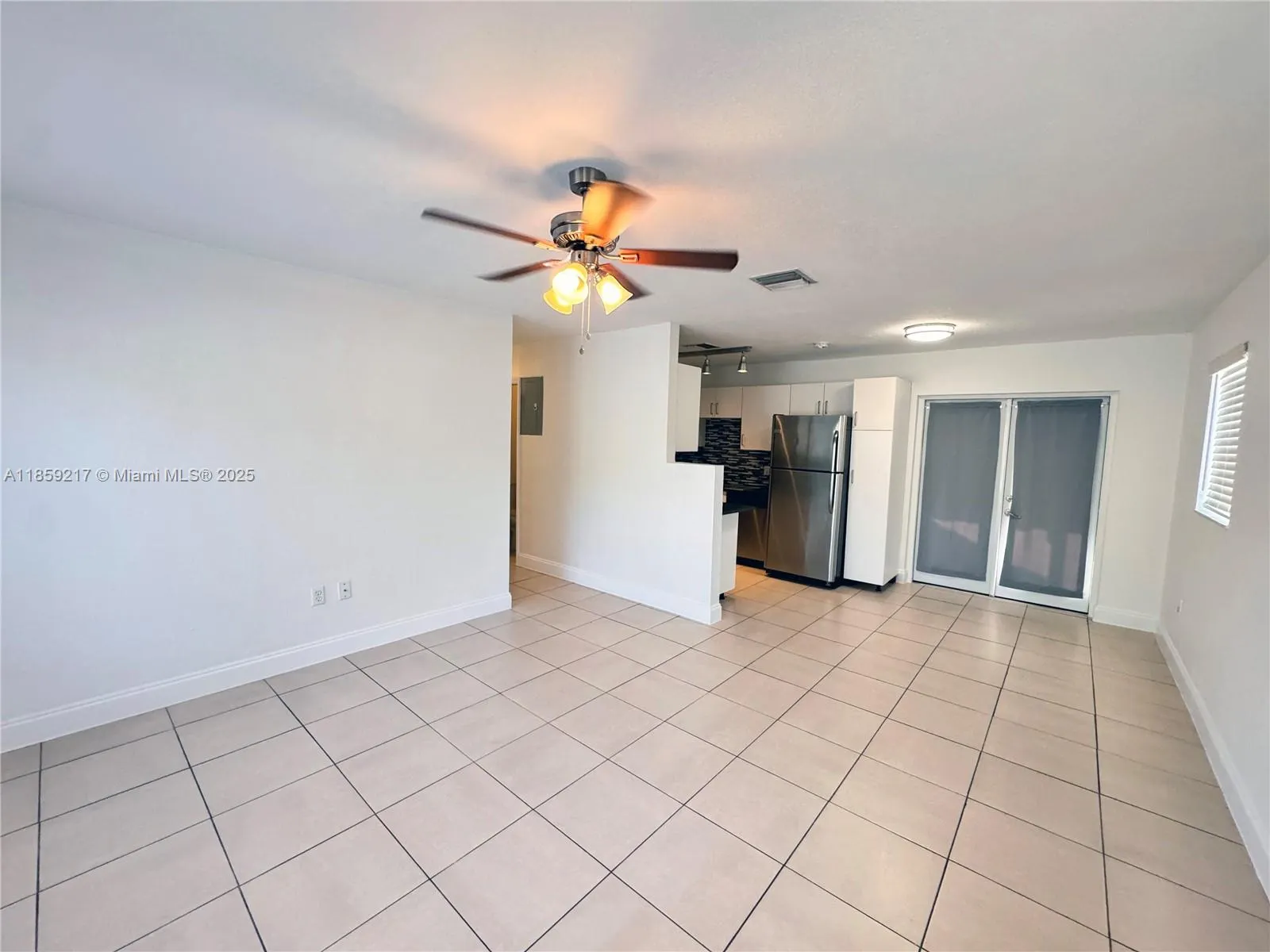 1400 N 70th Way, #1