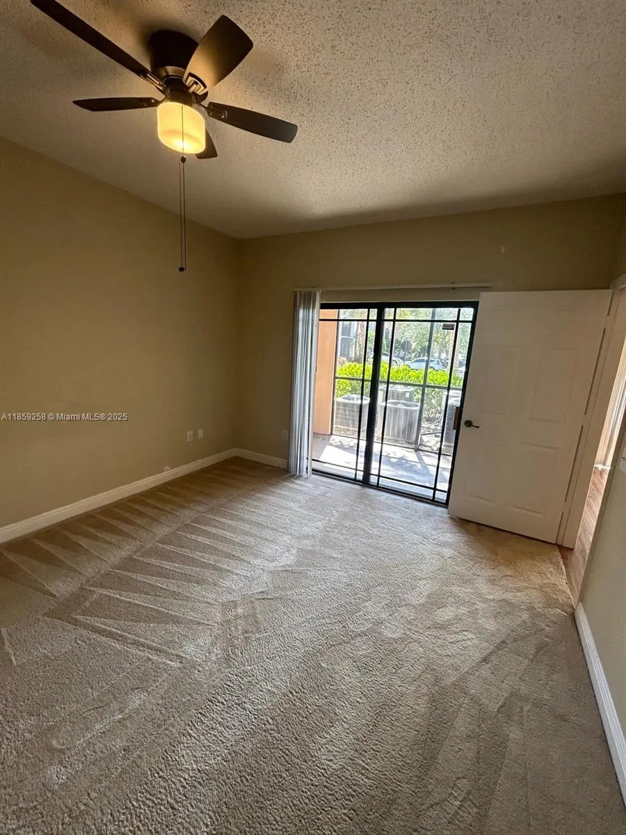 2809 Amalei Dr, #102