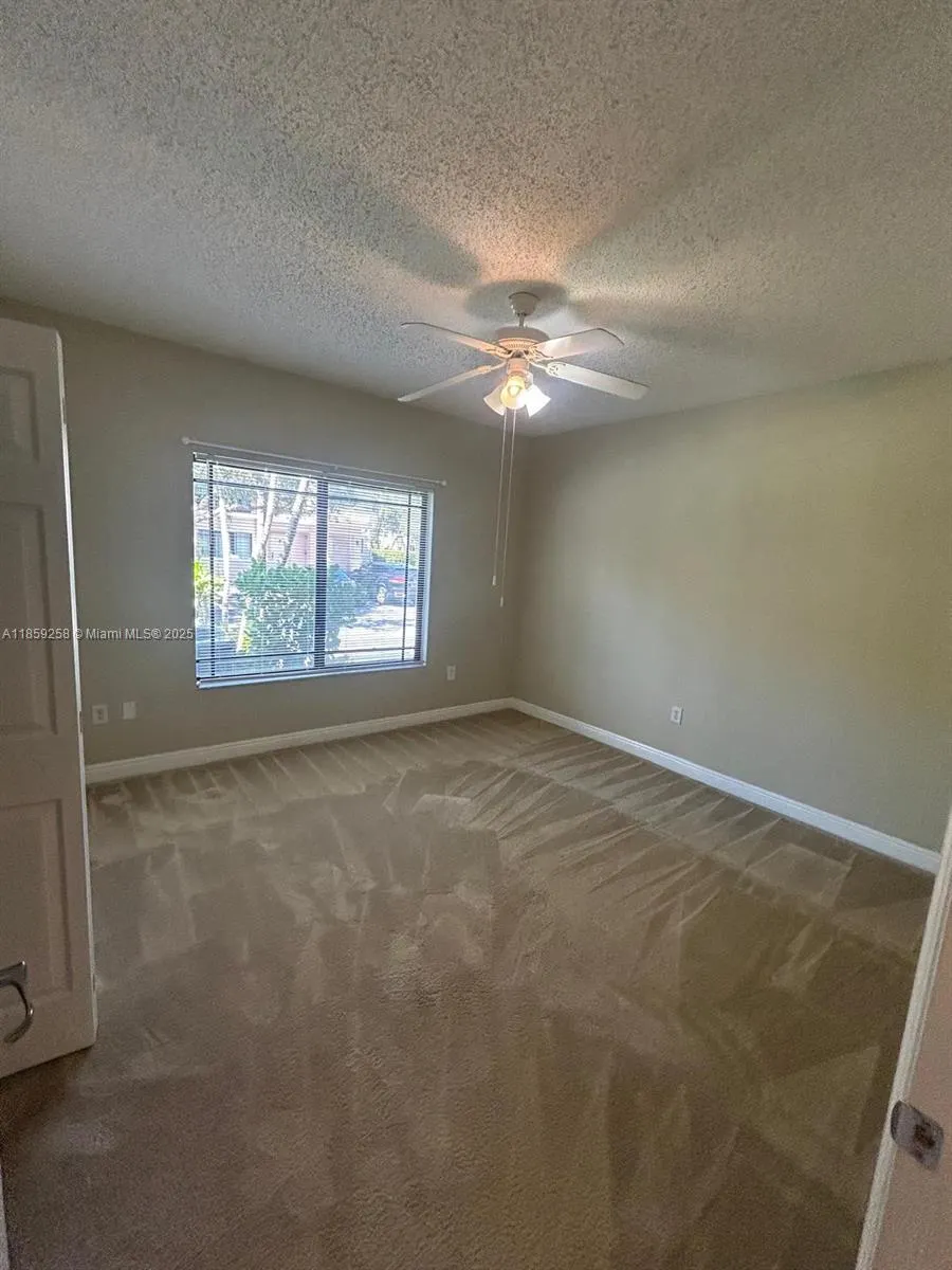 2809 Amalei Dr, #102