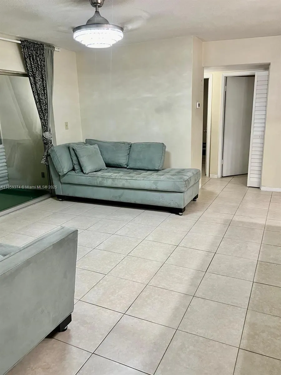 1631 NW 46th Ave, #119