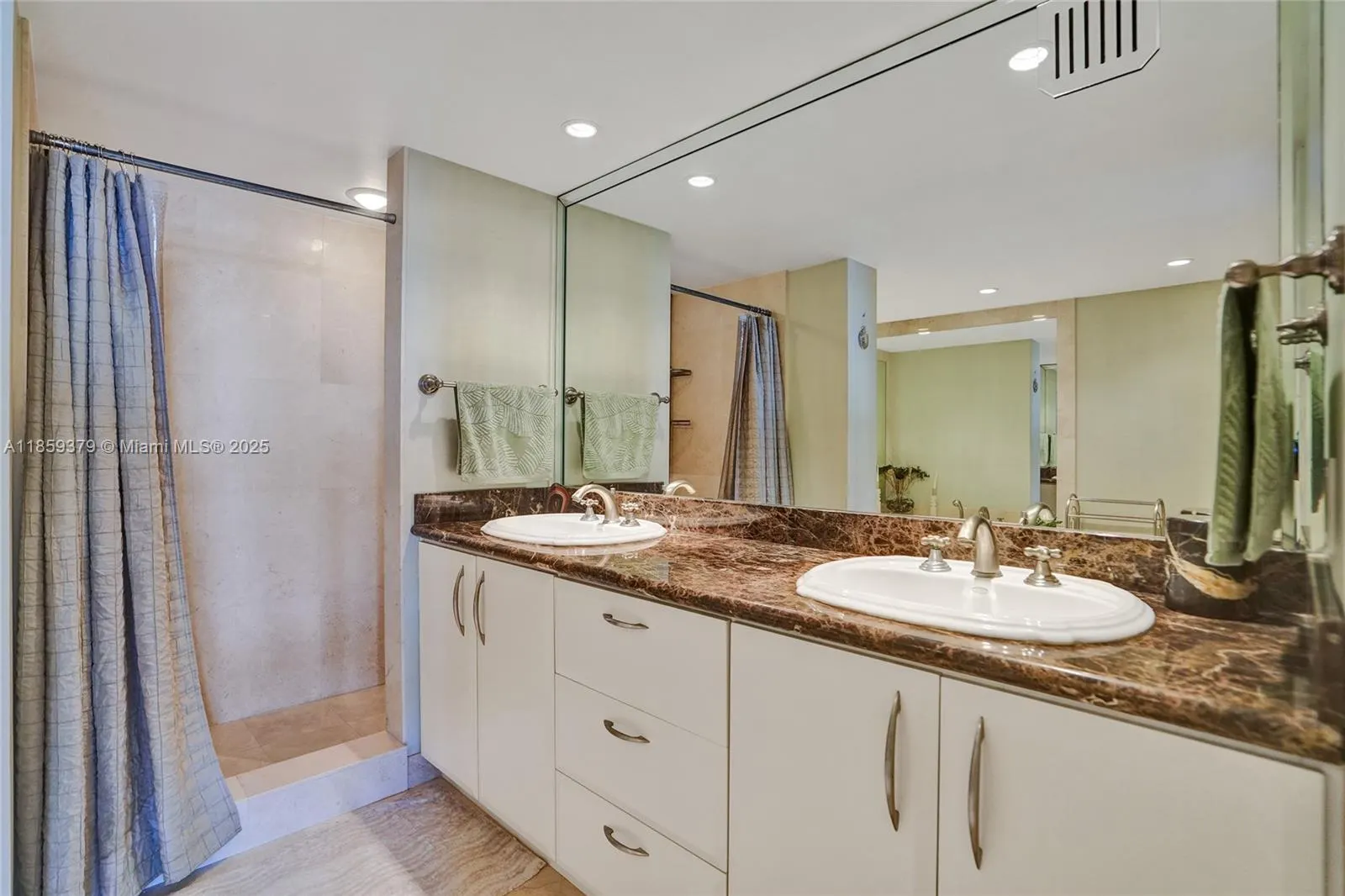 1833 S Ocean Dr, #1402