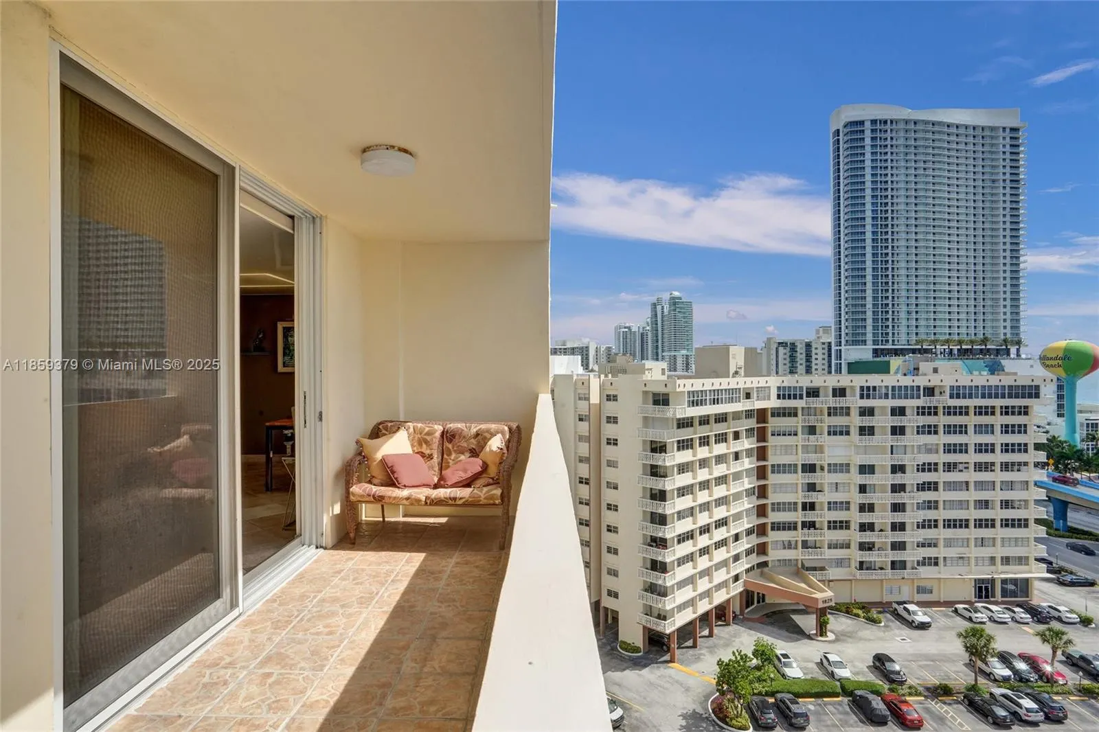 1833 S Ocean Dr, #1402