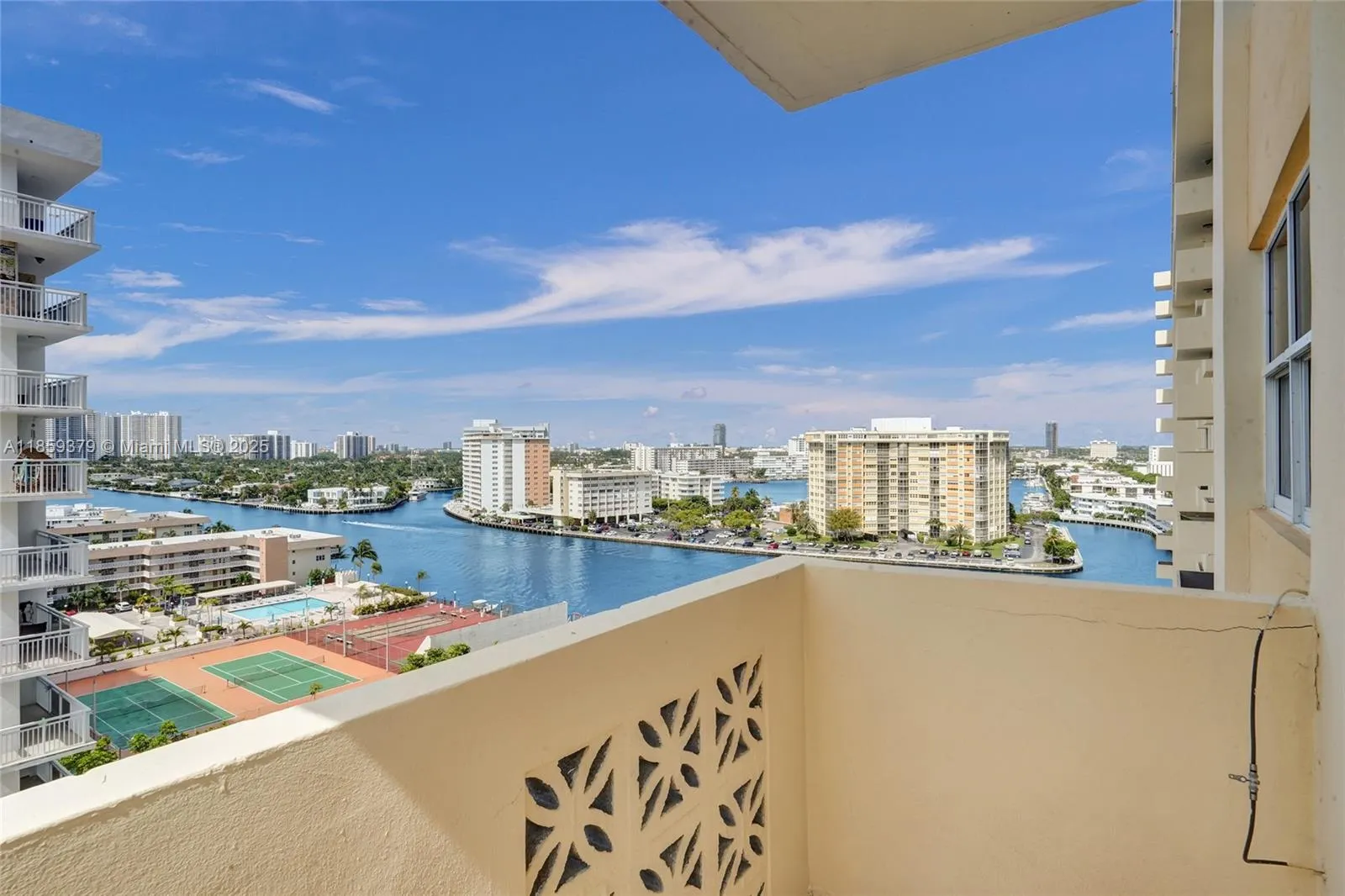 1833 S Ocean Dr, #1402