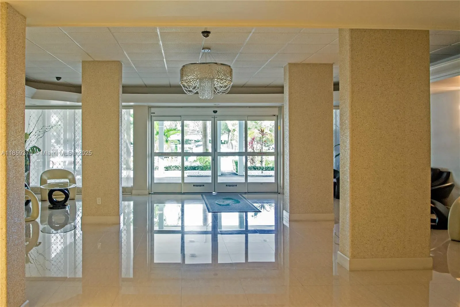 1833 S Ocean Dr, #1402
