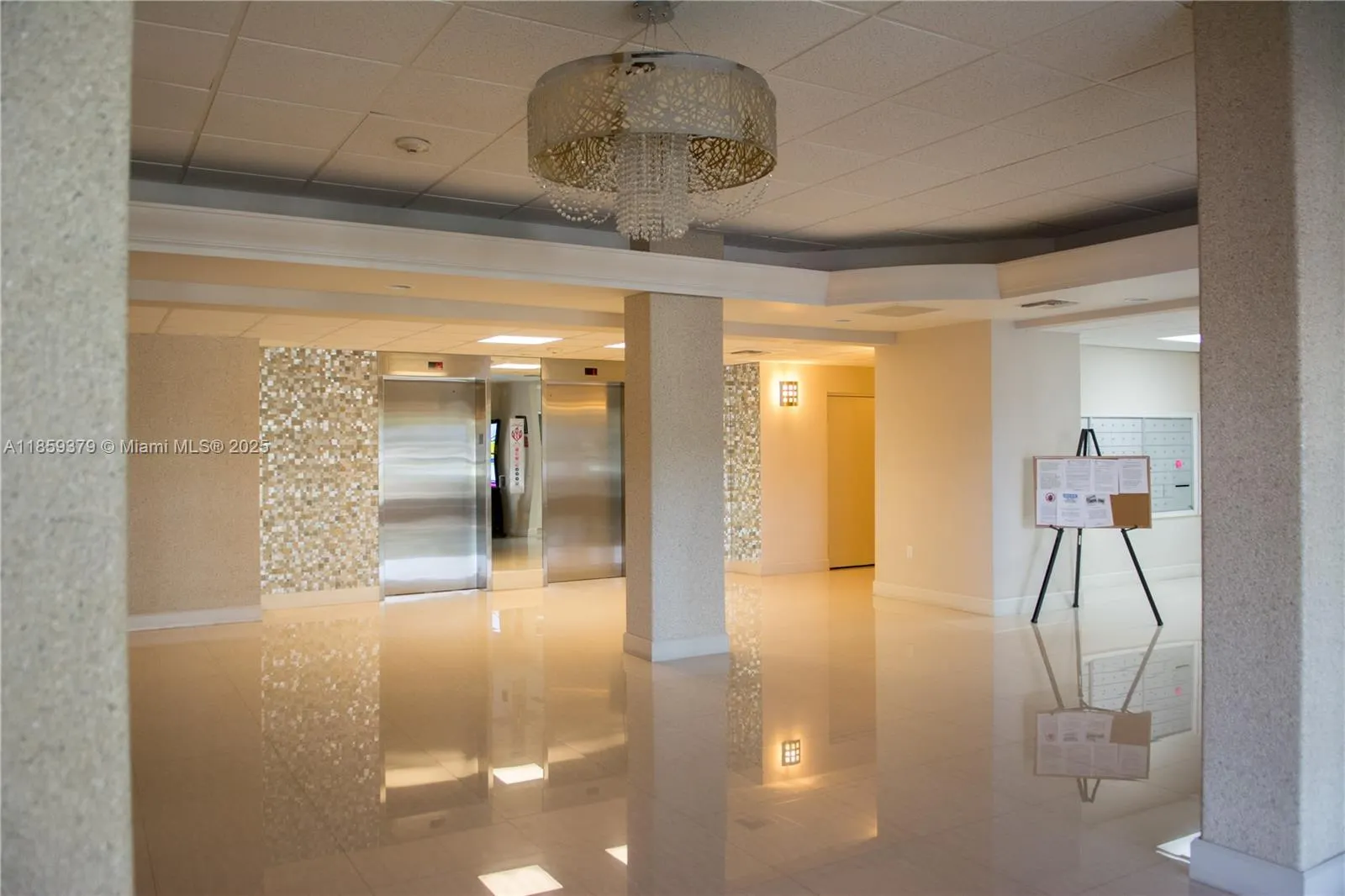 1833 S Ocean Dr, #1402