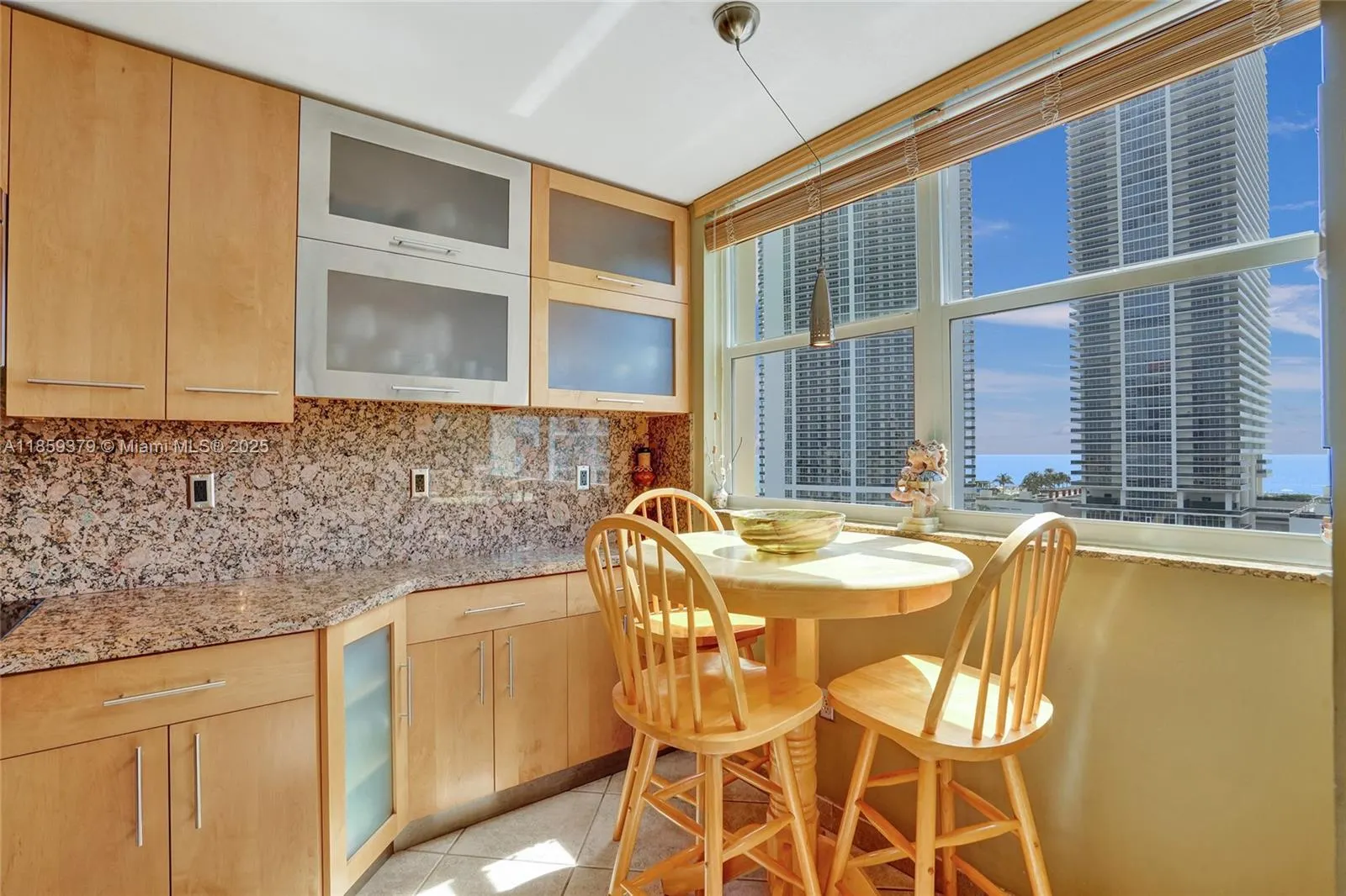 1833 S Ocean Dr, #1402
