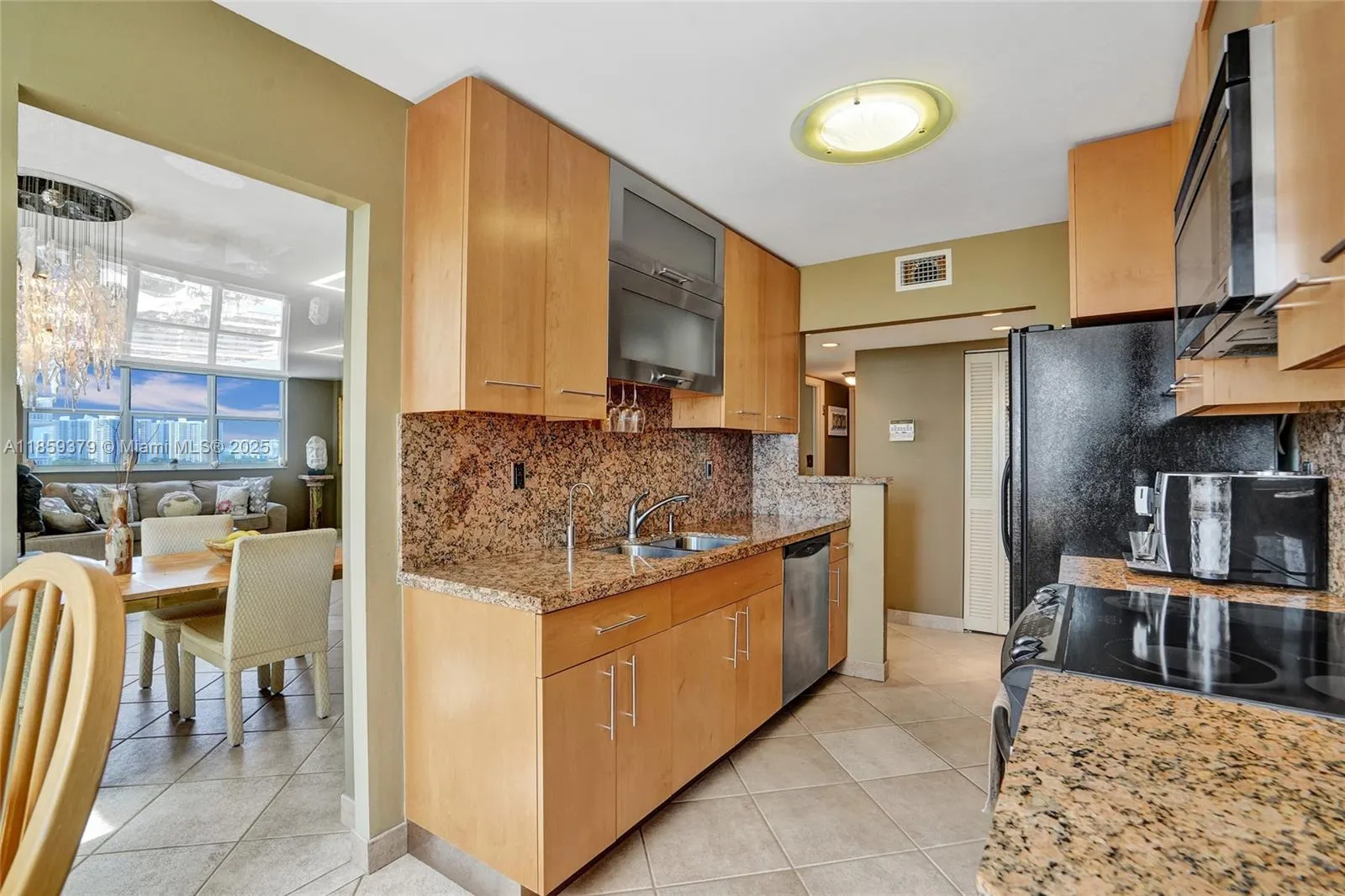 1833 S Ocean Dr, #1402