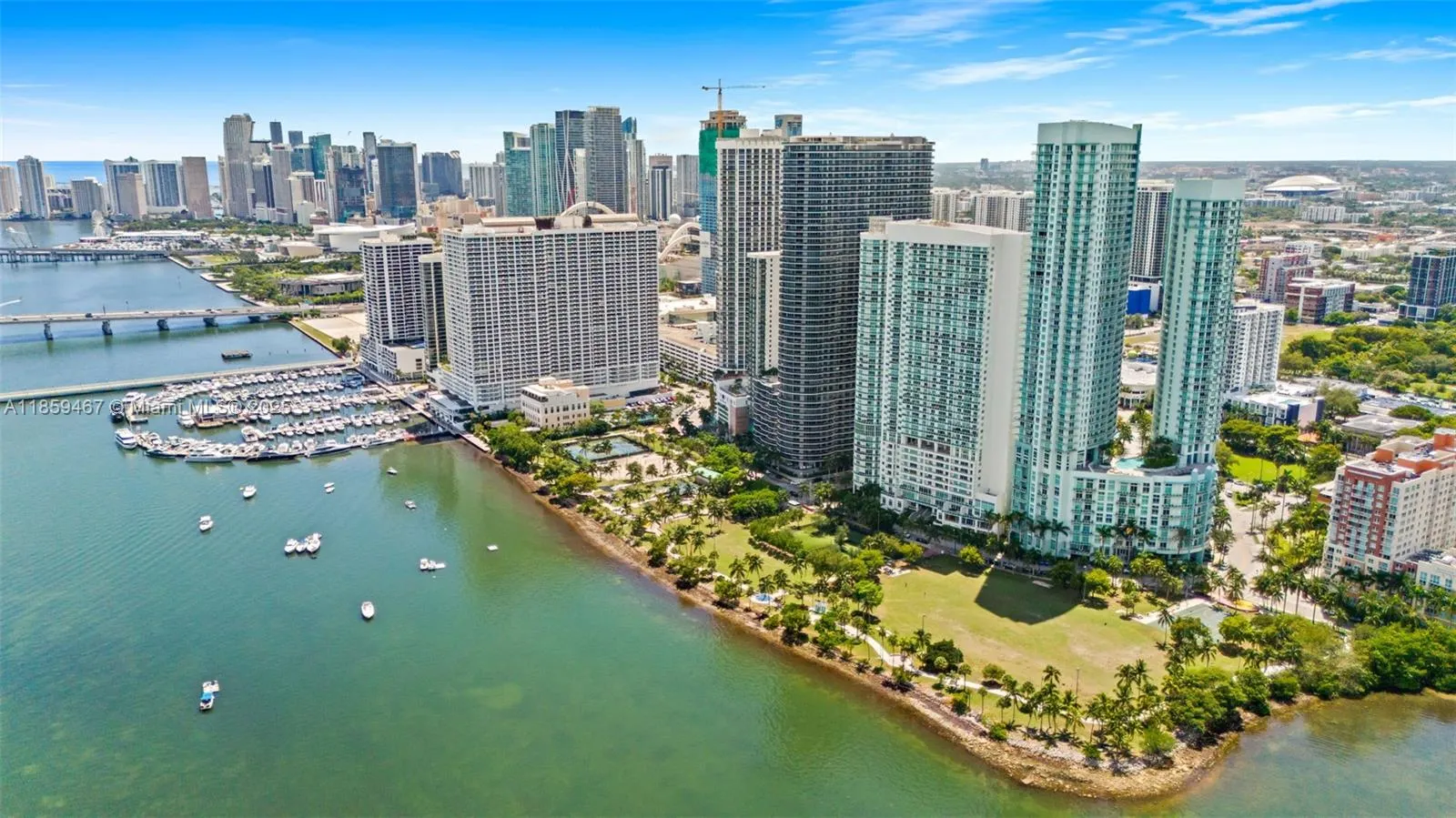 1800 N Bayshore Dr, #3704