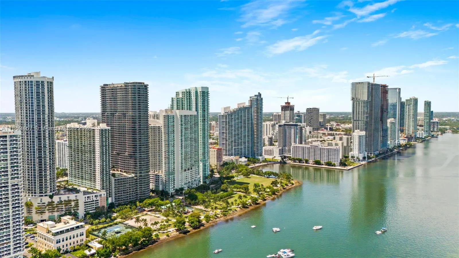 1800 N Bayshore Dr, #3704