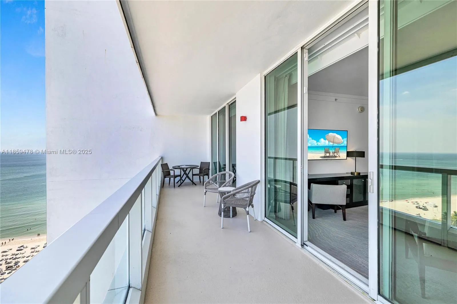 4391 Collins Ave, #1706-1707