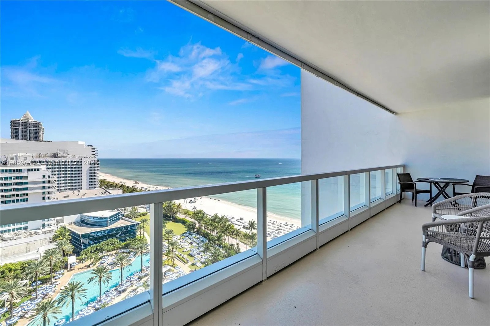 4391 Collins Ave, #1706-1707