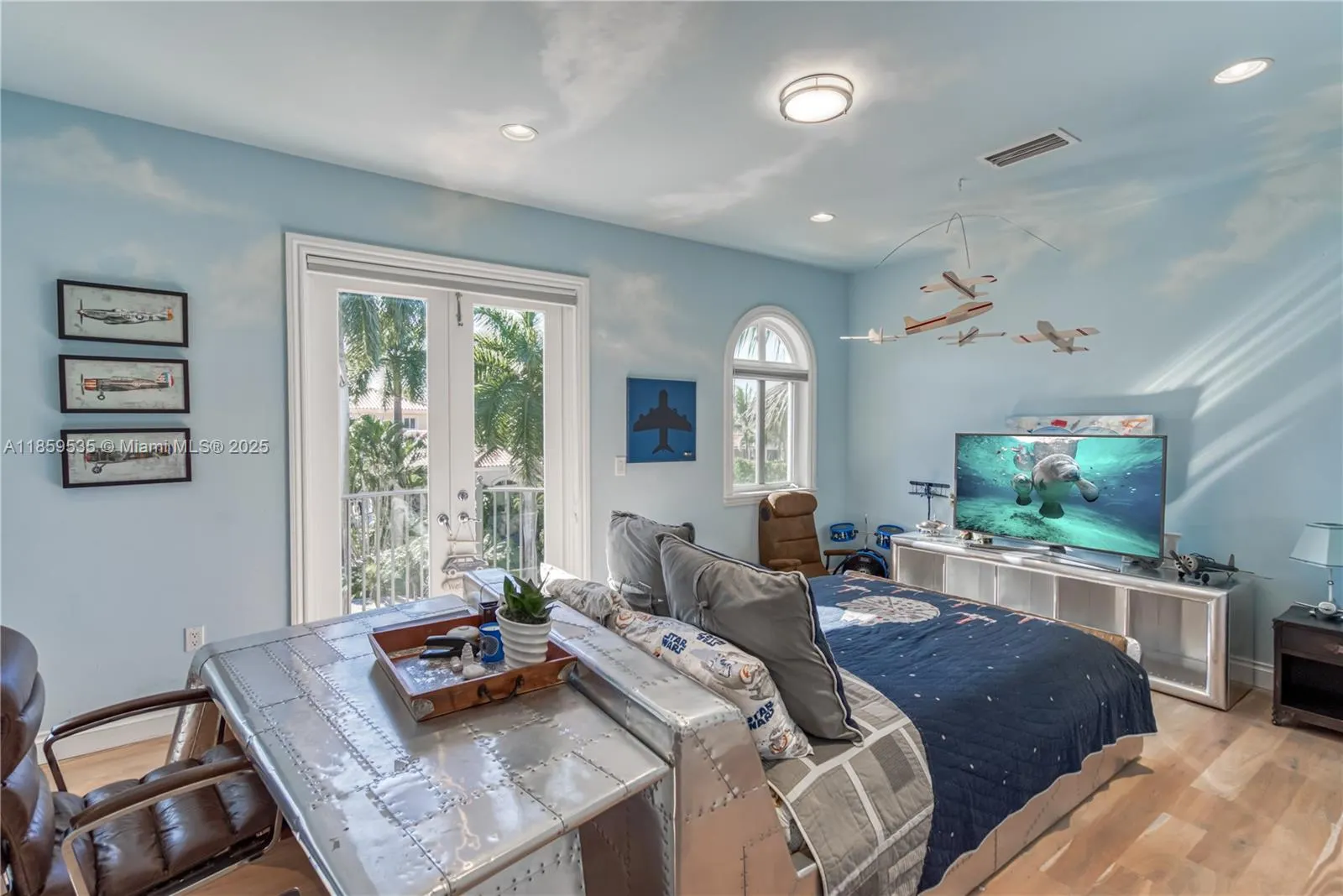 13681 Deering Bay Dr