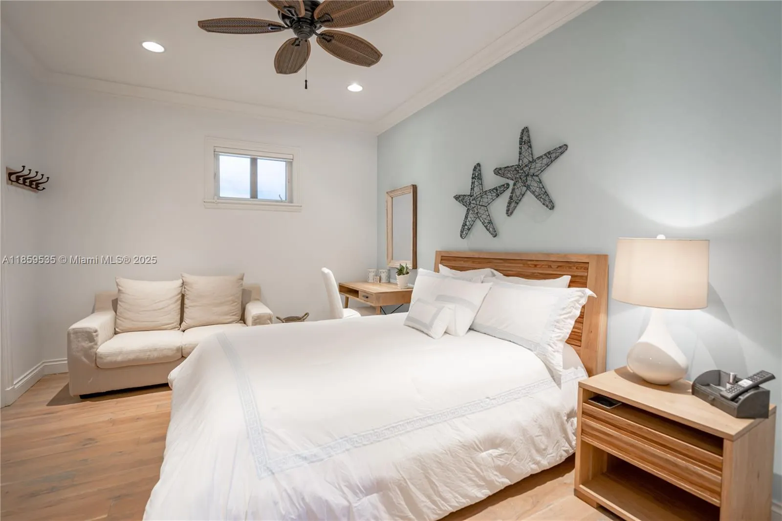 13681 Deering Bay Dr