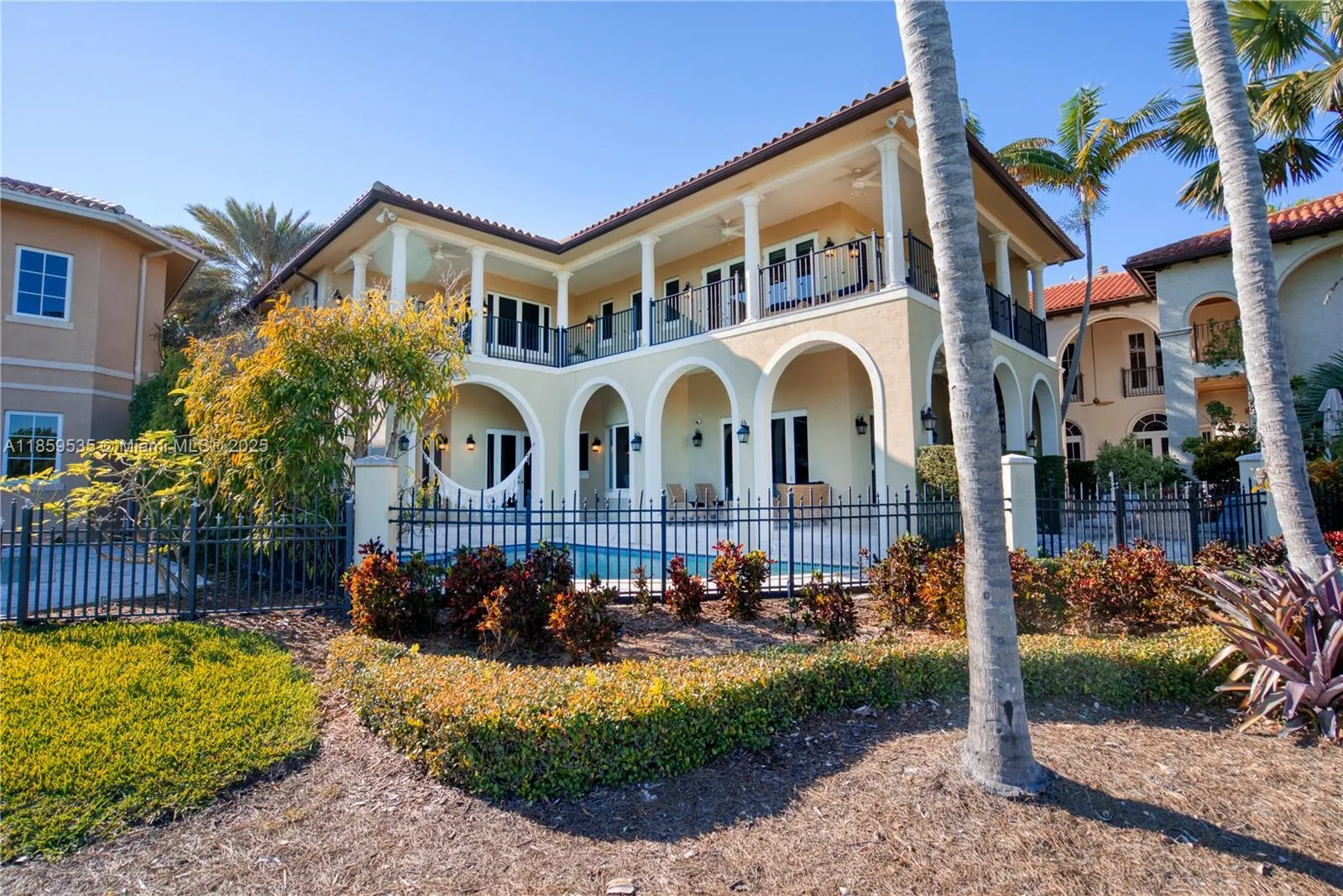 13681 Deering Bay Dr