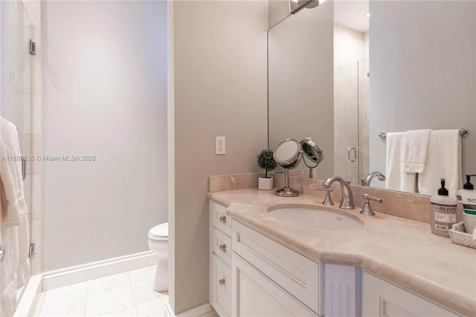 13681 Deering Bay Dr