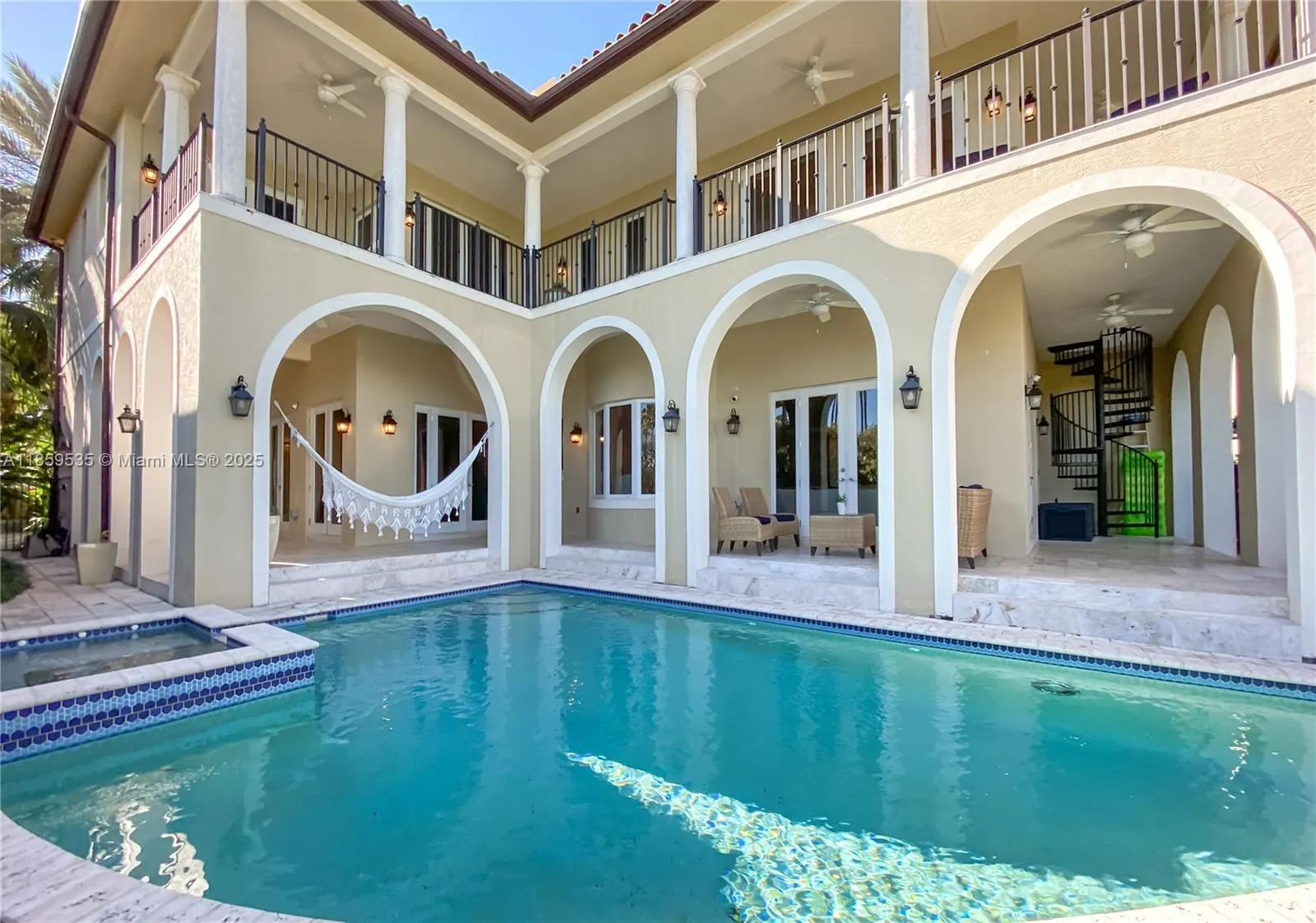 13681 Deering Bay Dr