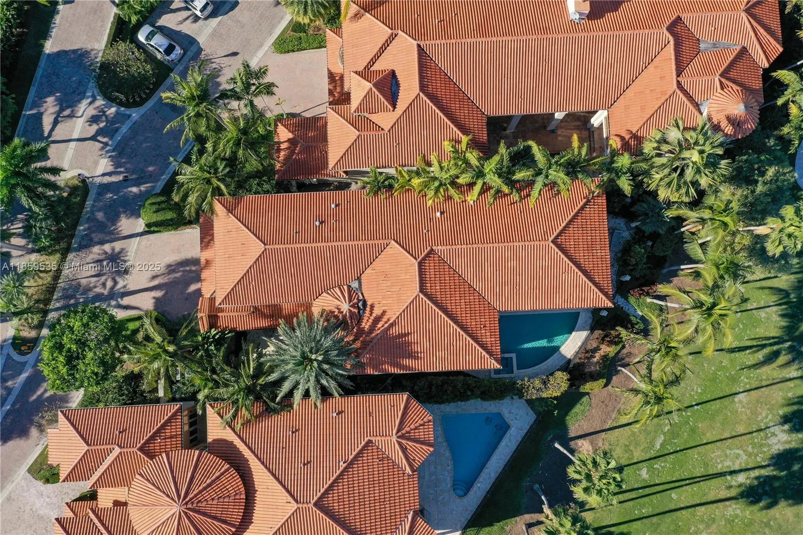 13681 Deering Bay Dr