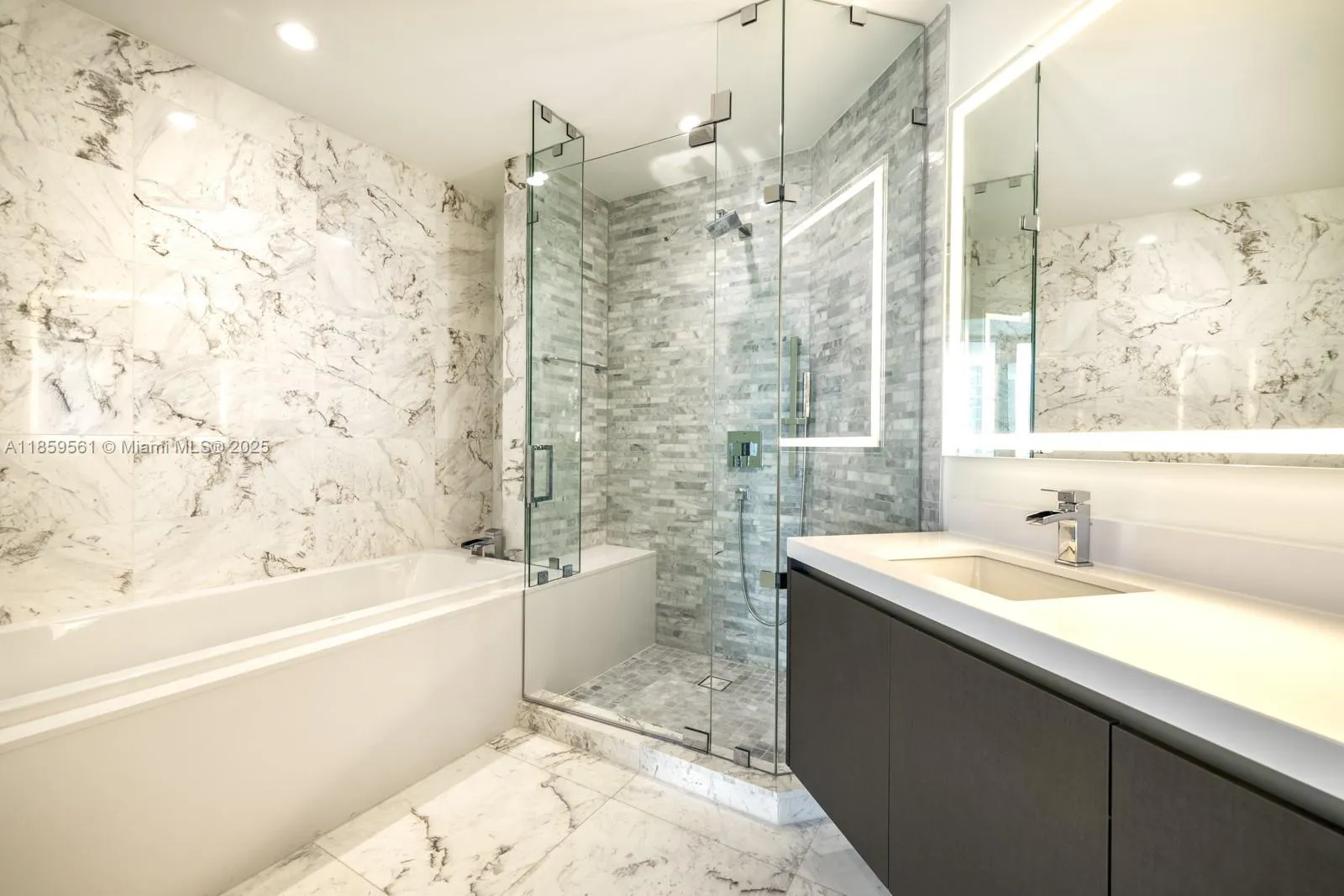 851 NE 1st Ave, #2303