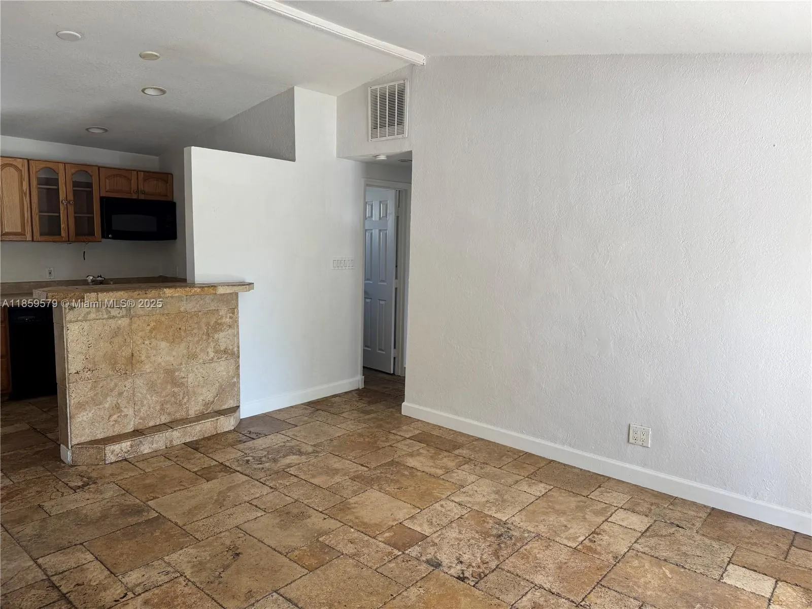 524 SW 22nd Ave