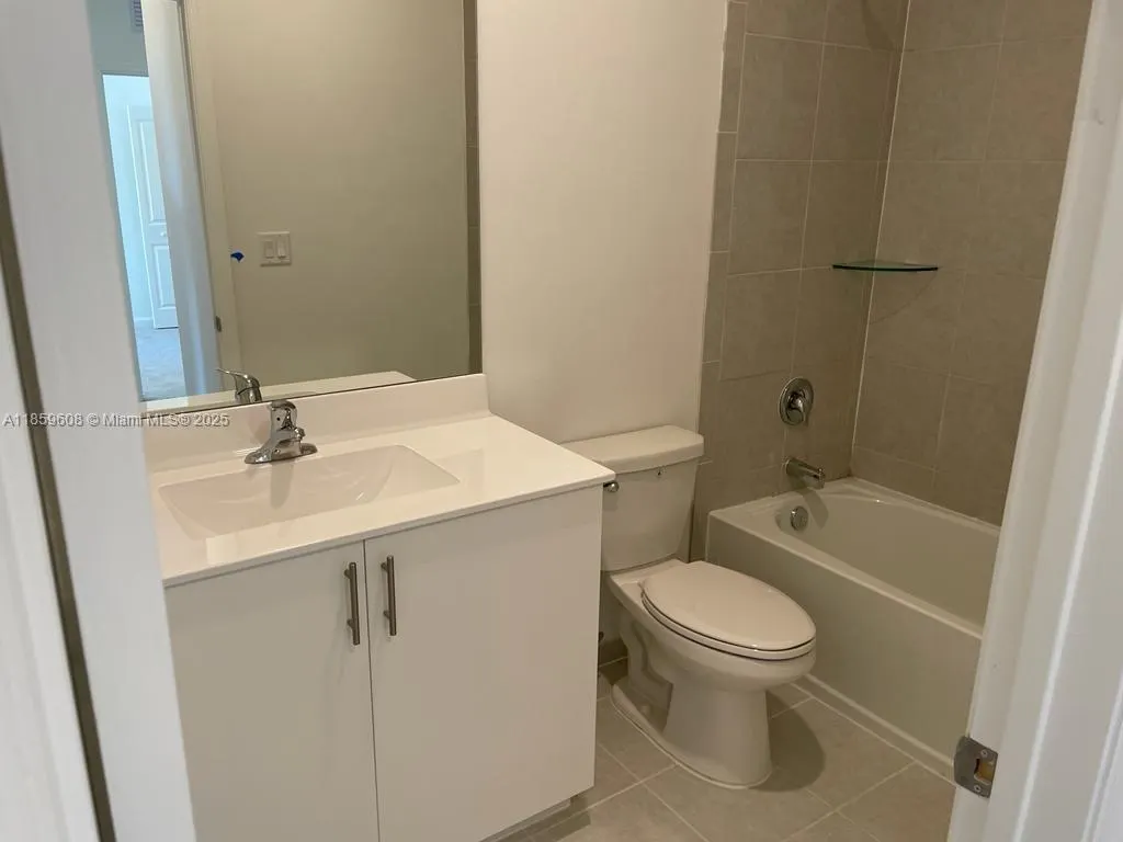 10007 SW 231 Ln