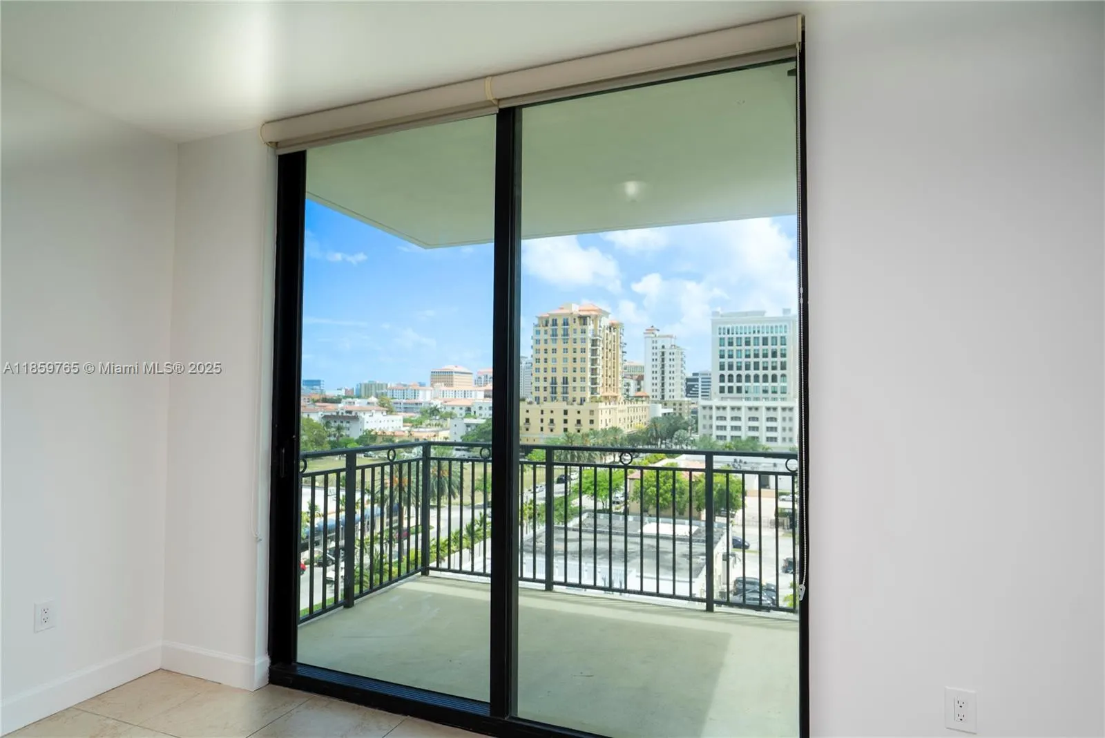 1300 Ponce De Leon Blvd, #709