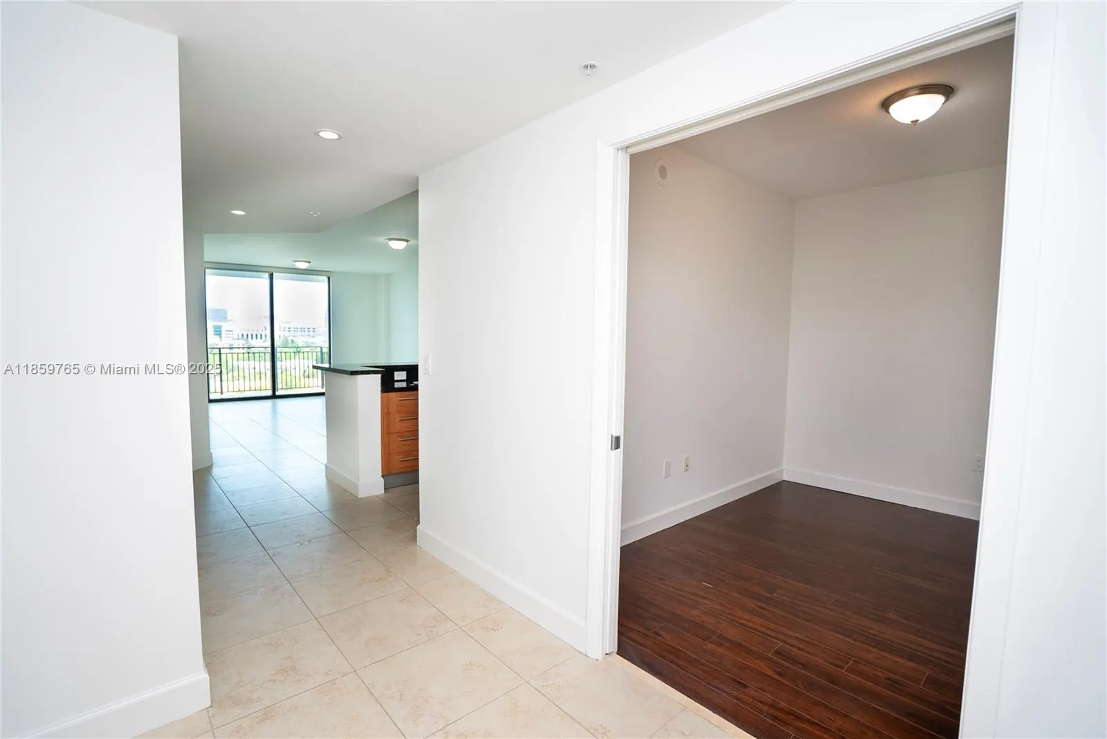 1300 Ponce De Leon Blvd, #709