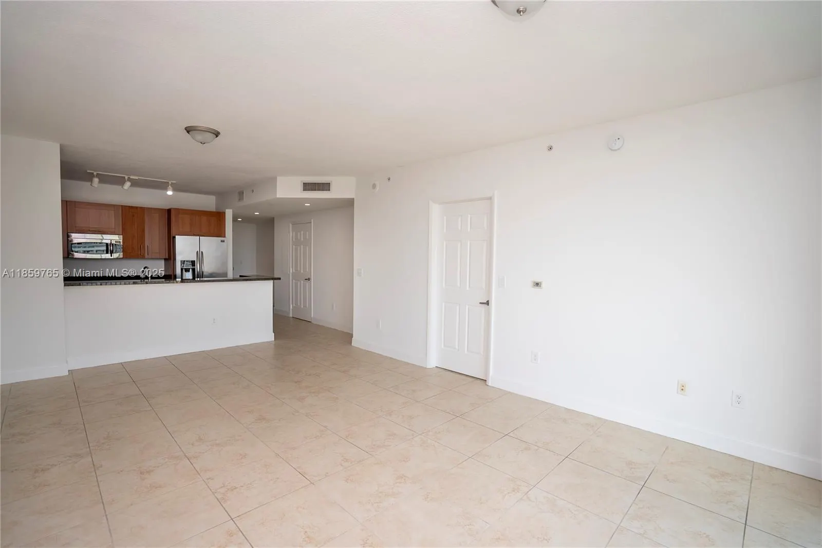 1300 Ponce De Leon Blvd, #709