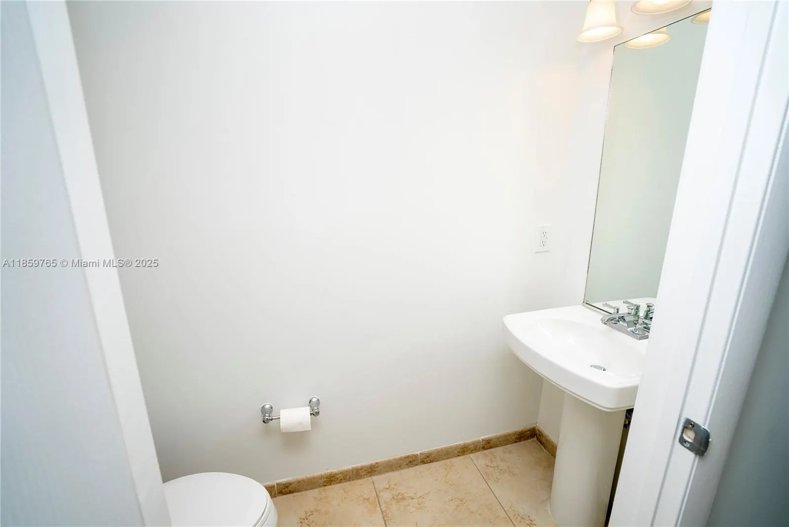 1300 Ponce De Leon Blvd, #709