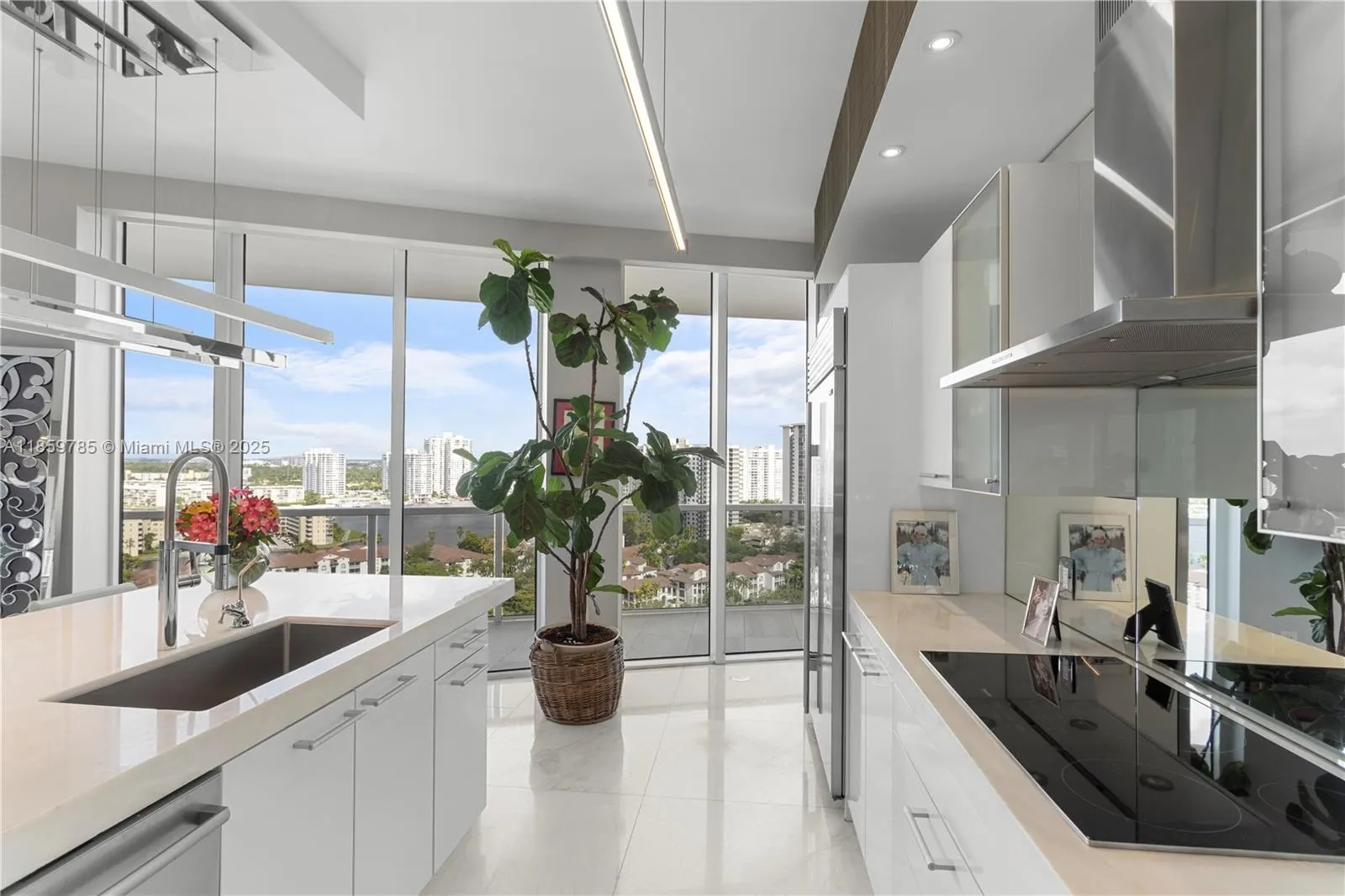 4100 Island Blvd, #1503