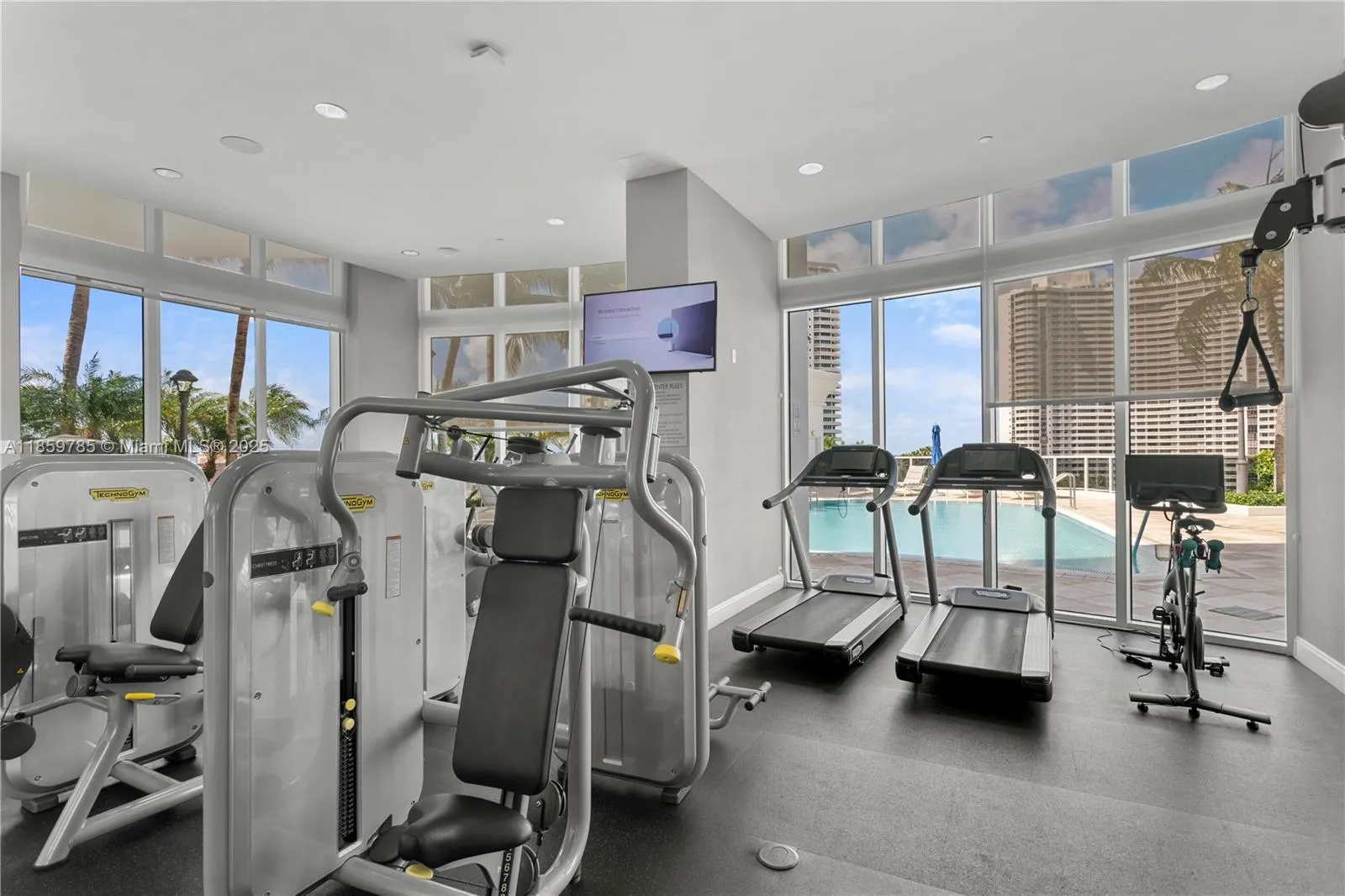 4100 Island Blvd, #1503